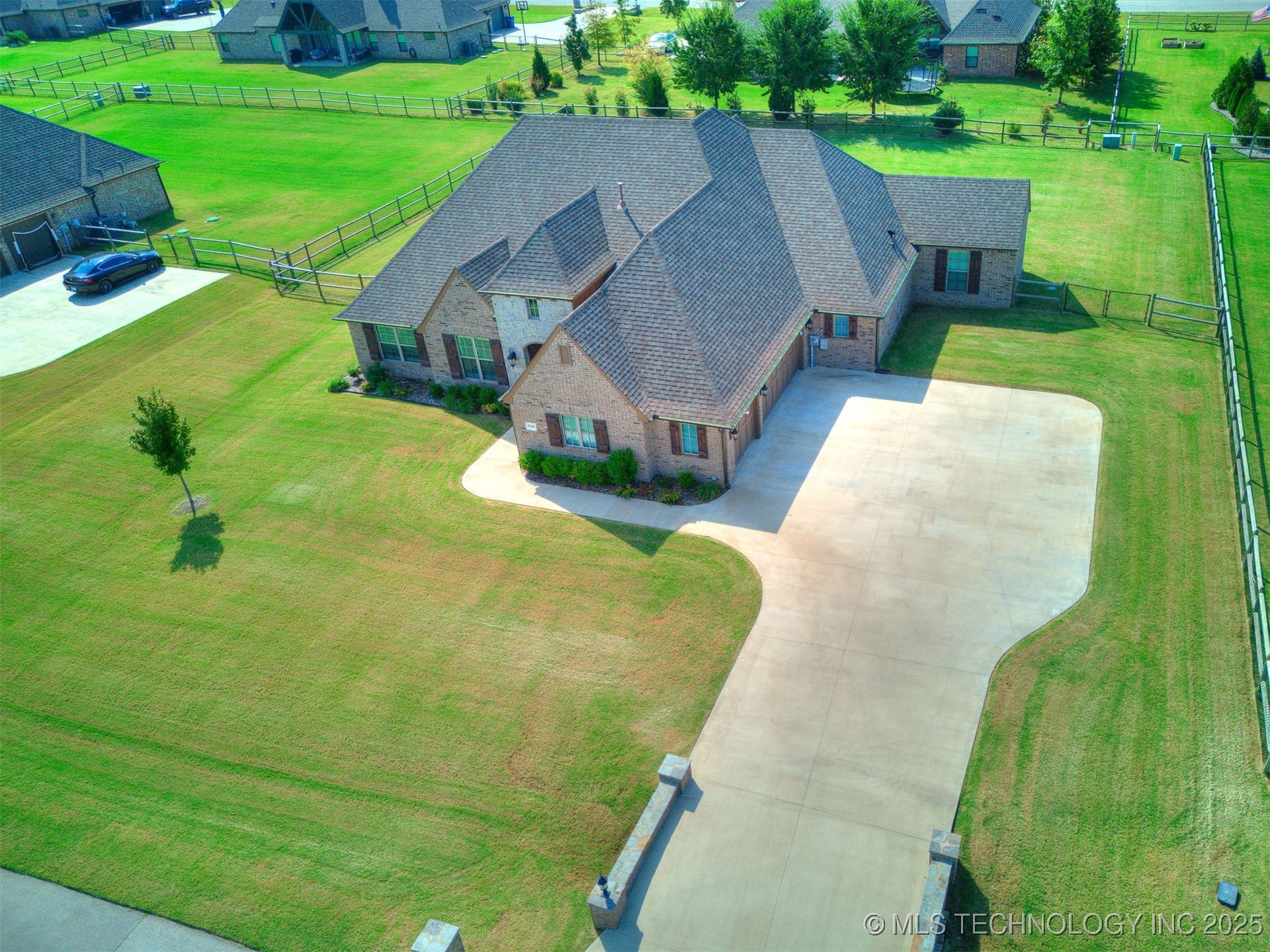 19460 E Boulder Drive Property Photo 54
