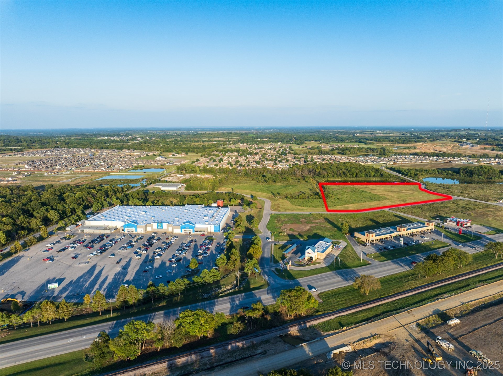 07 S 271st East Avenue Property Photo 4