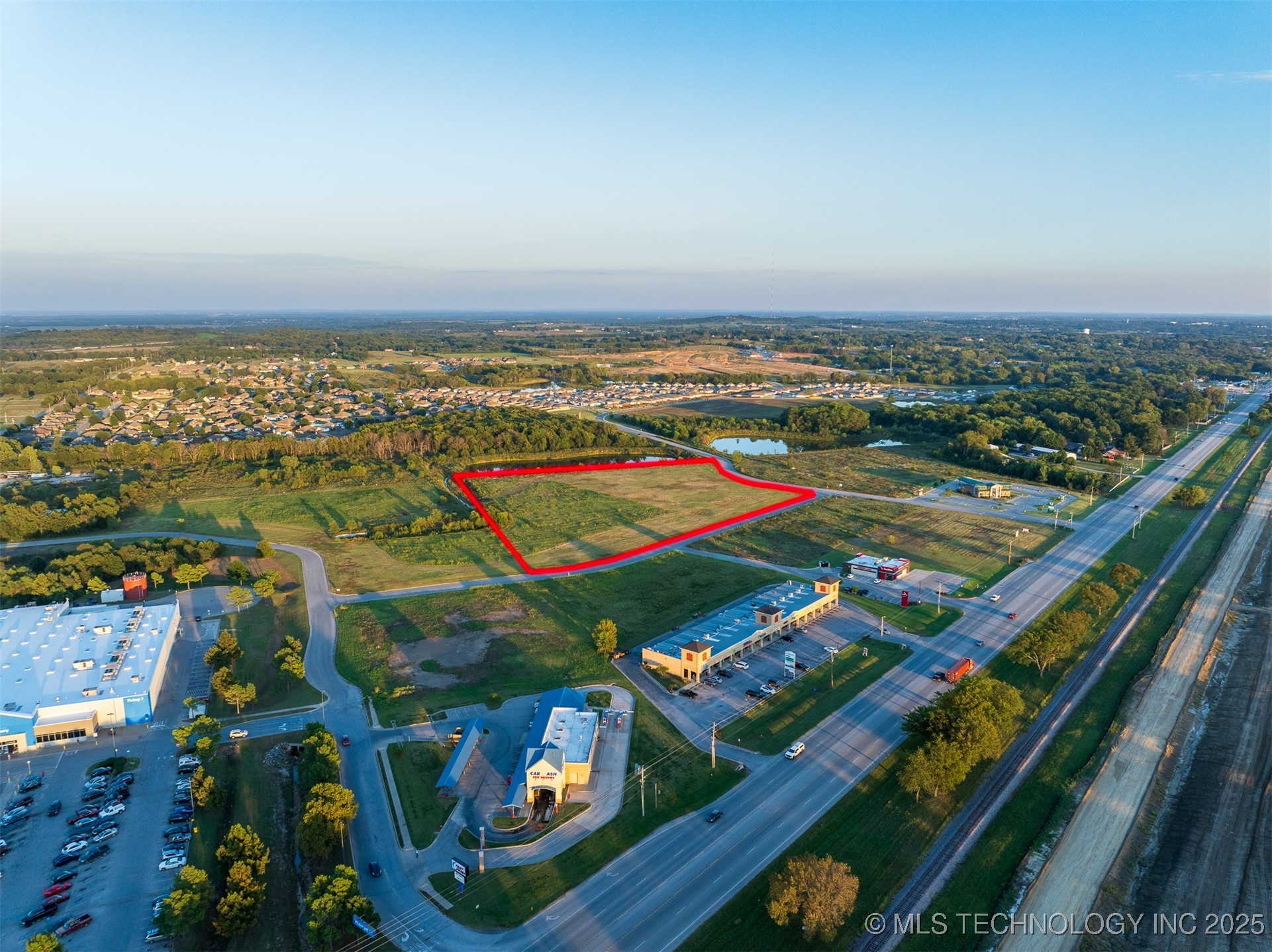 07 S 271st East Avenue Property Photo 7