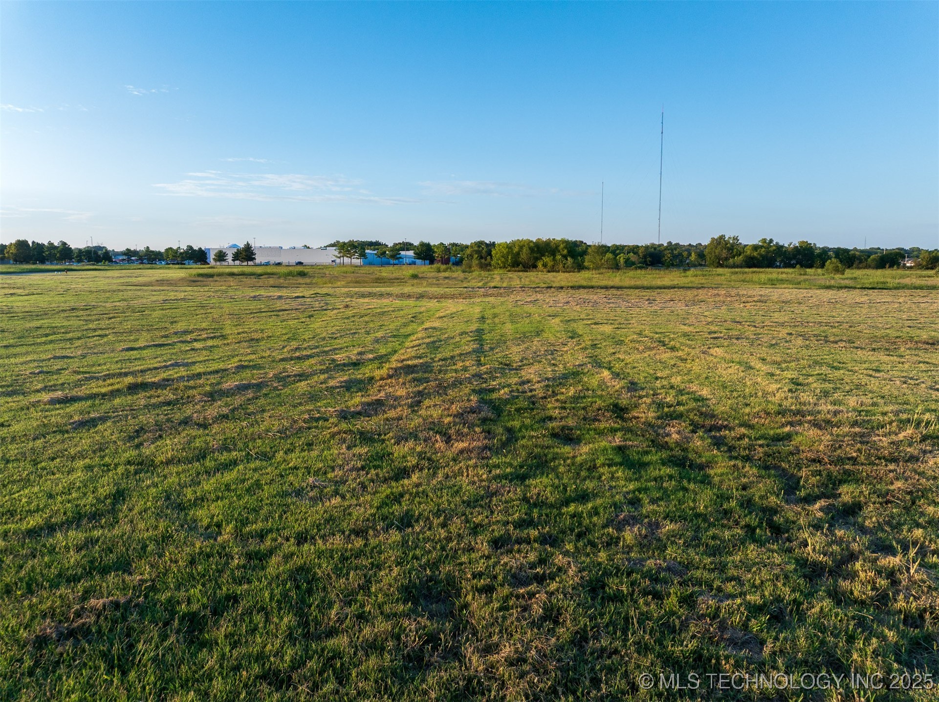 07 S 271st East Avenue Property Photo 22