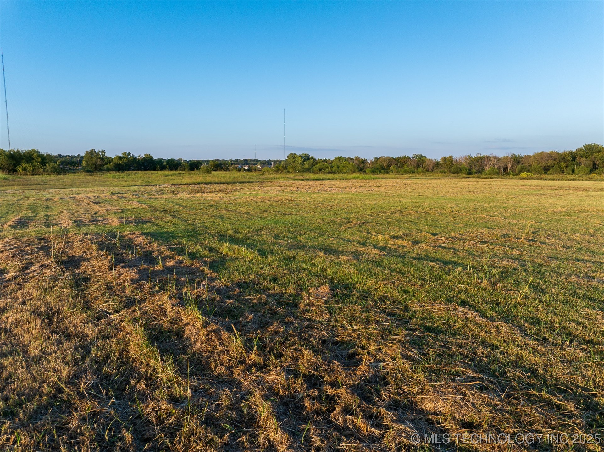 07 S 271st East Avenue Property Photo 23