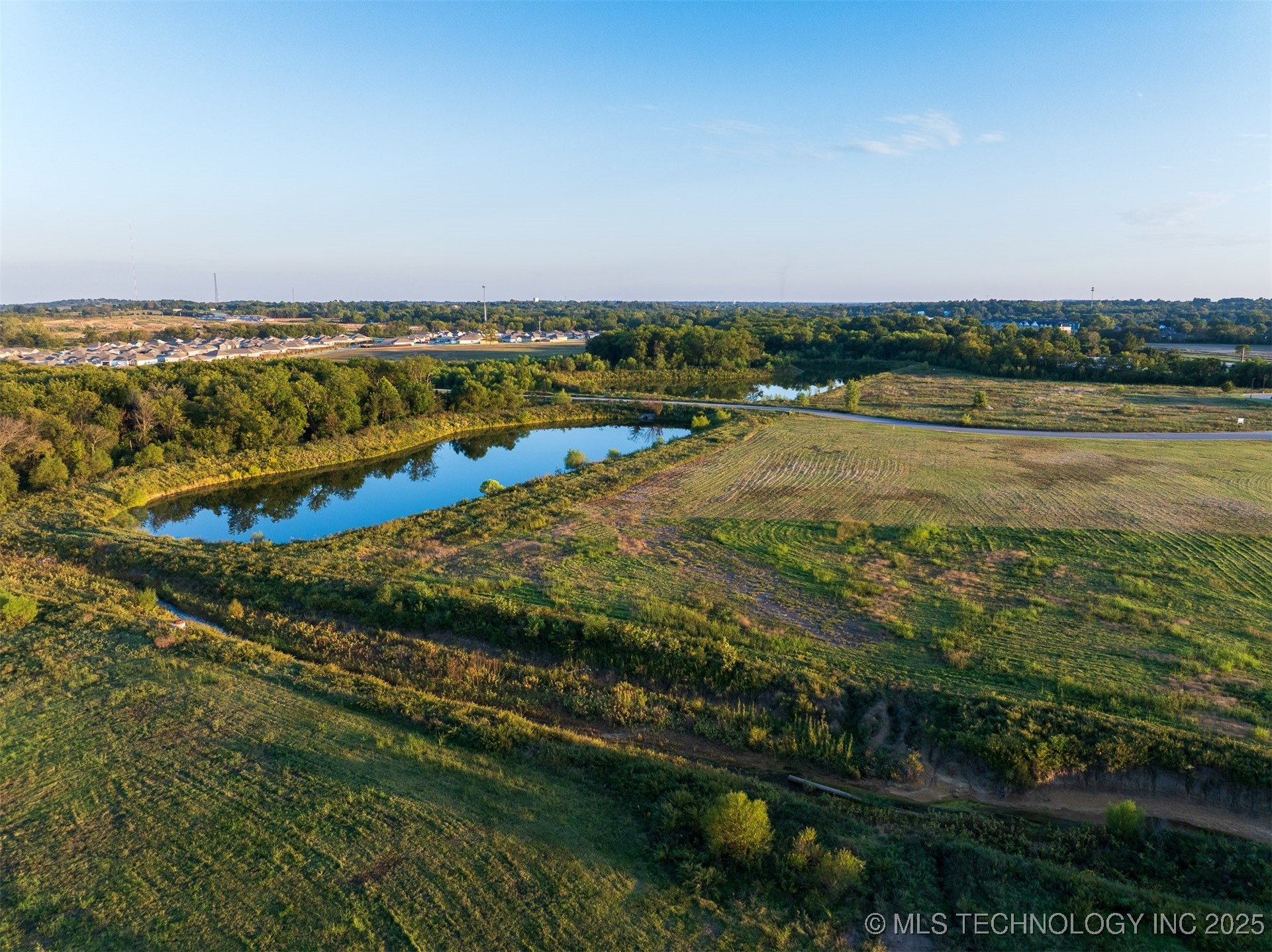 07 S 271st East Avenue Property Photo 26