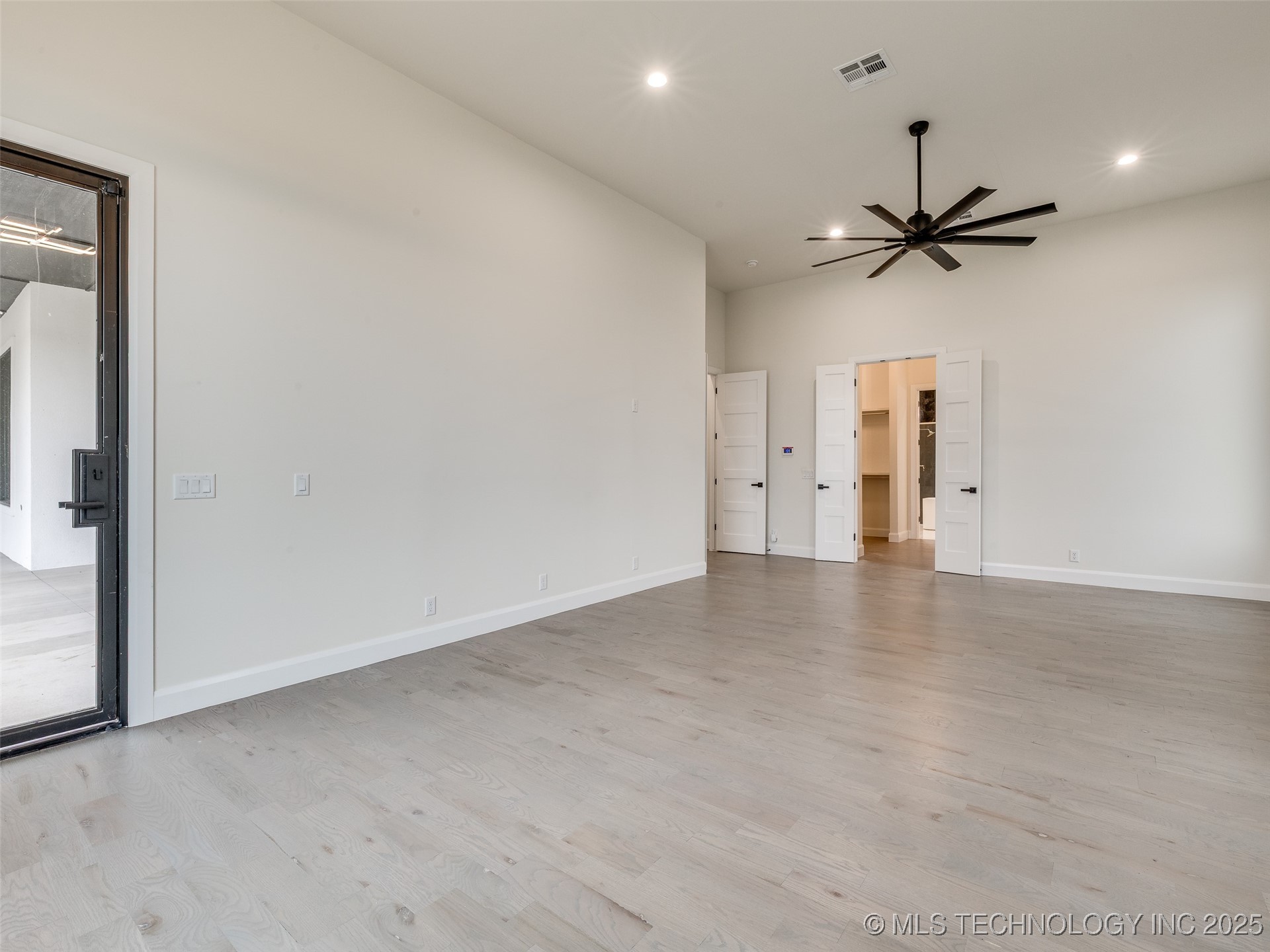 3022 W 81st Street Property Photo 36