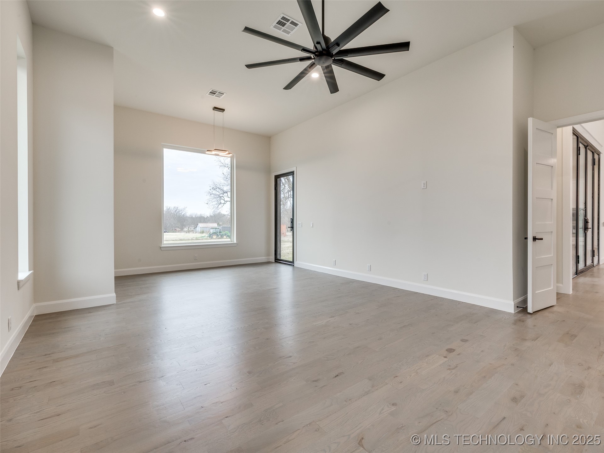 3022 W 81st Street Property Photo 37