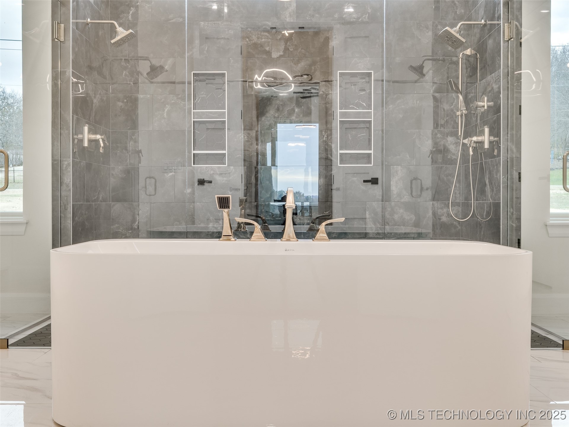 3022 W 81st Street Property Photo 41