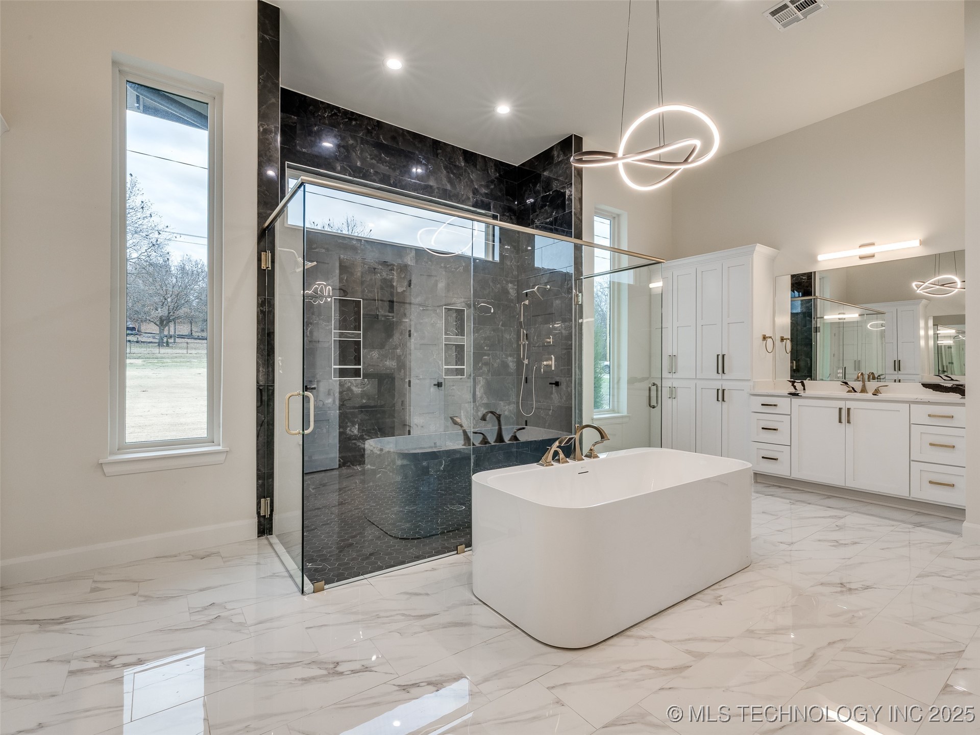 3022 W 81st Street Property Photo 45