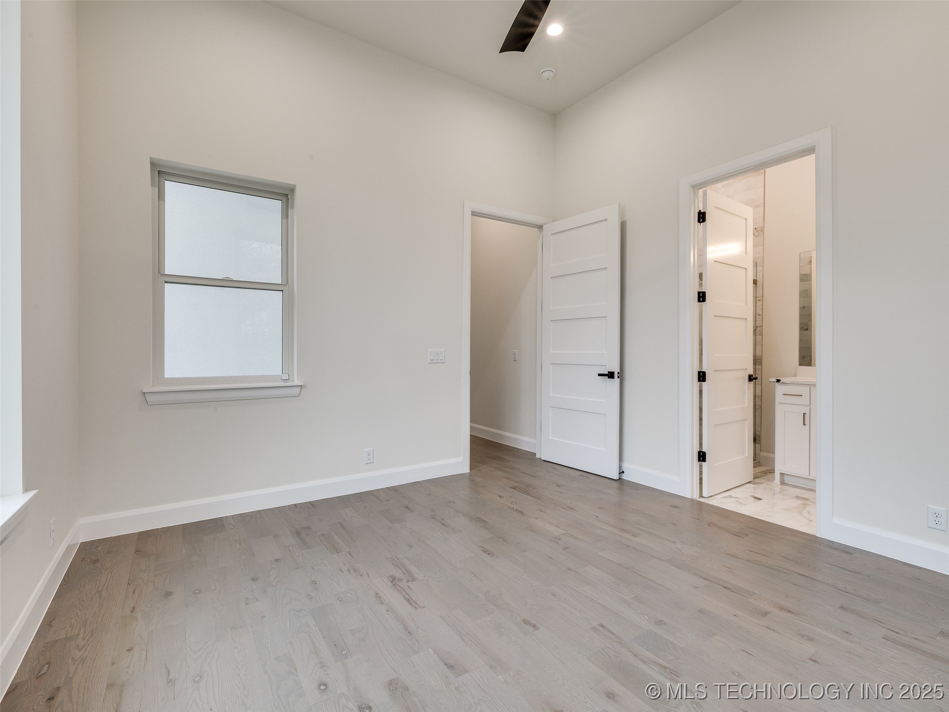 3022 W 81st Street Property Photo 52