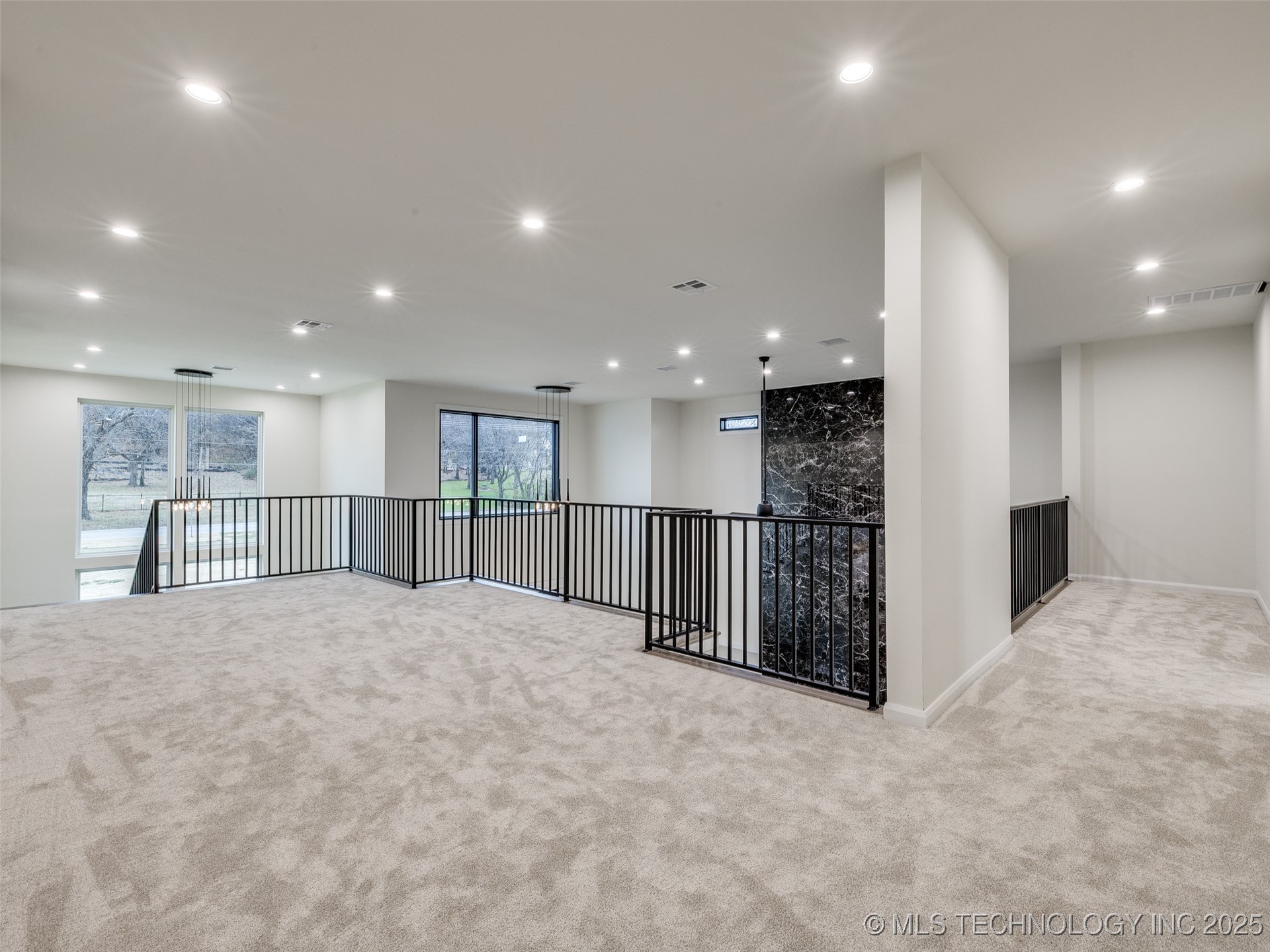 3022 W 81st Street Property Photo 60