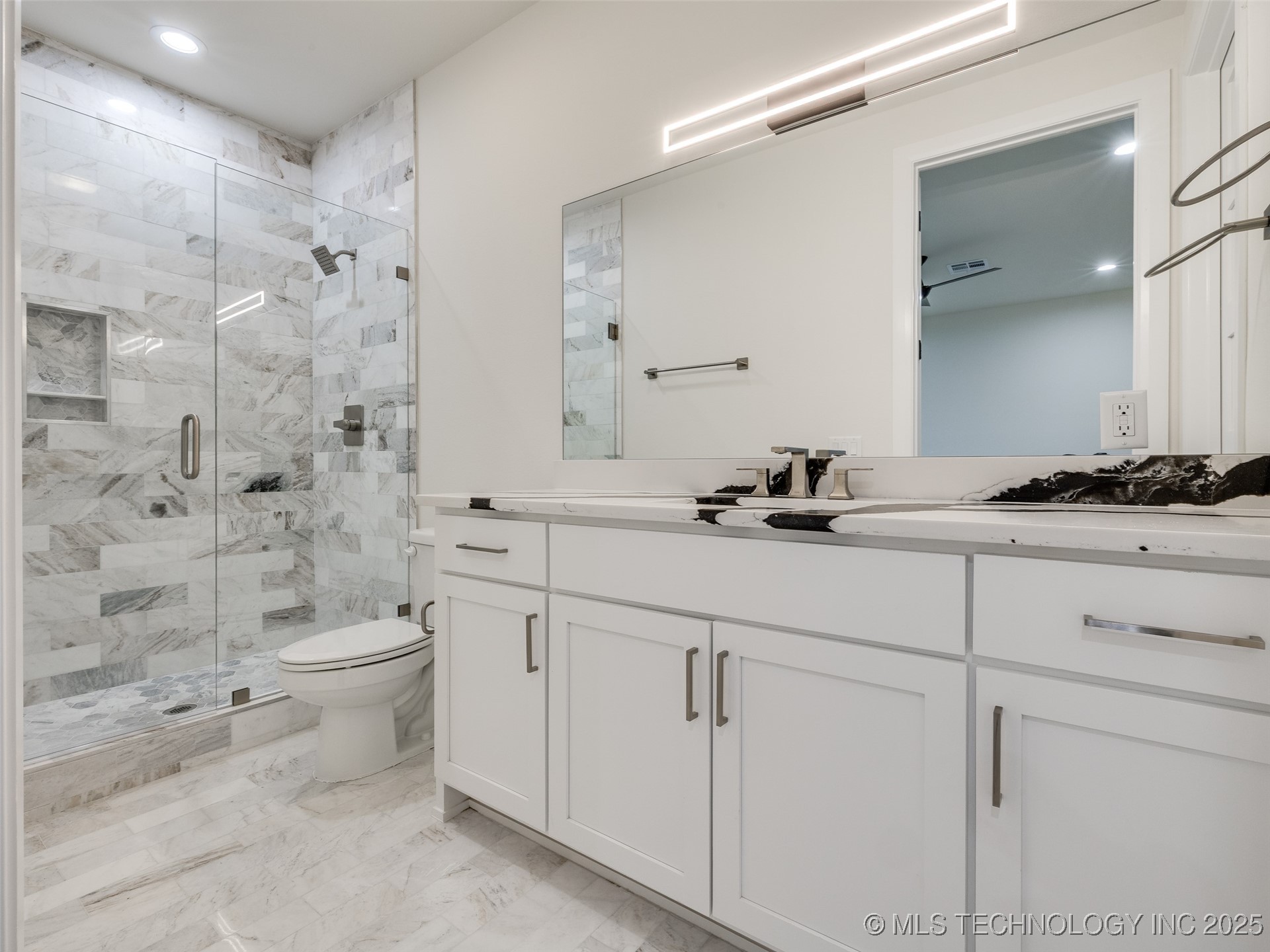 3022 W 81st Street Property Photo 69