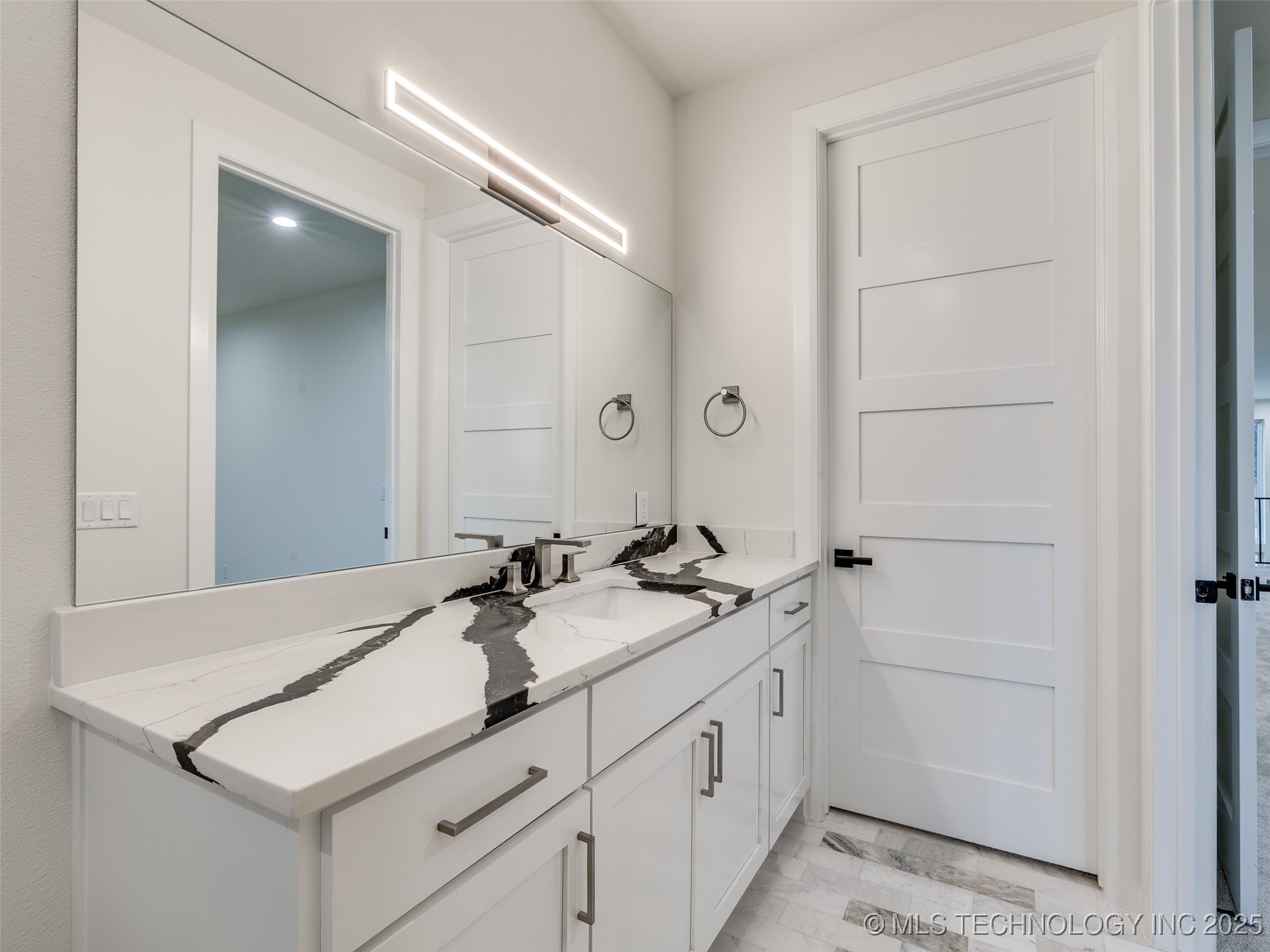 3022 W 81st Street Property Photo 70