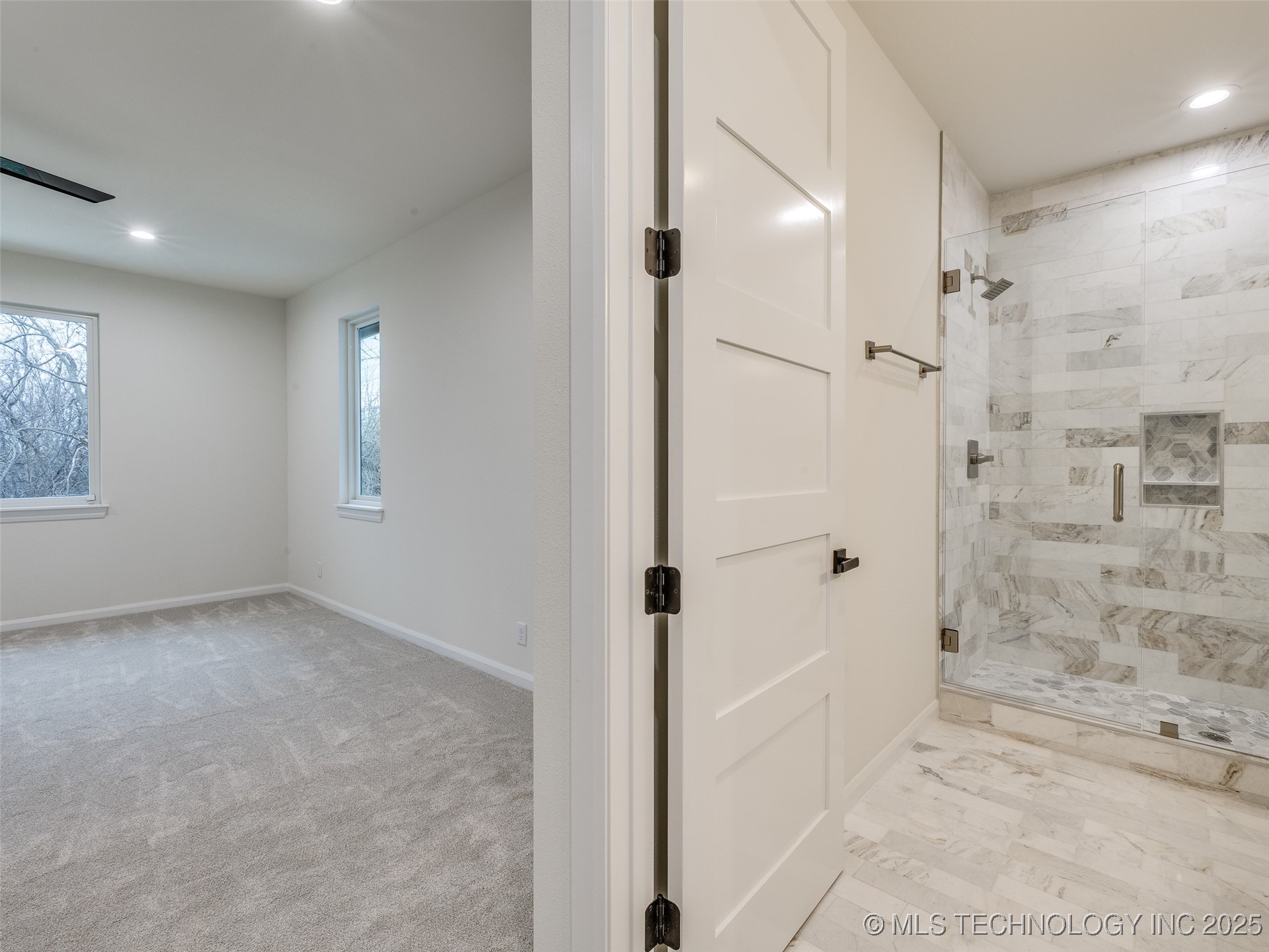 3022 W 81st Street Property Photo 71