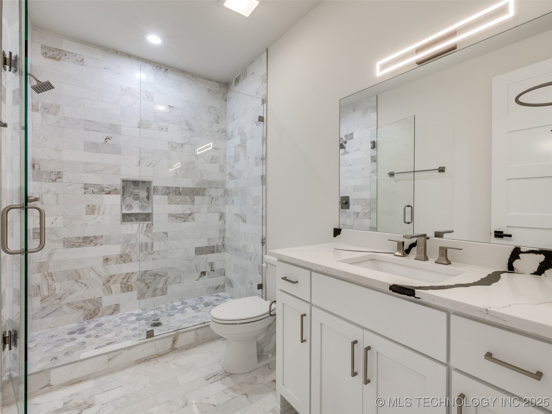 3022 W 81st Street Property Photo 72