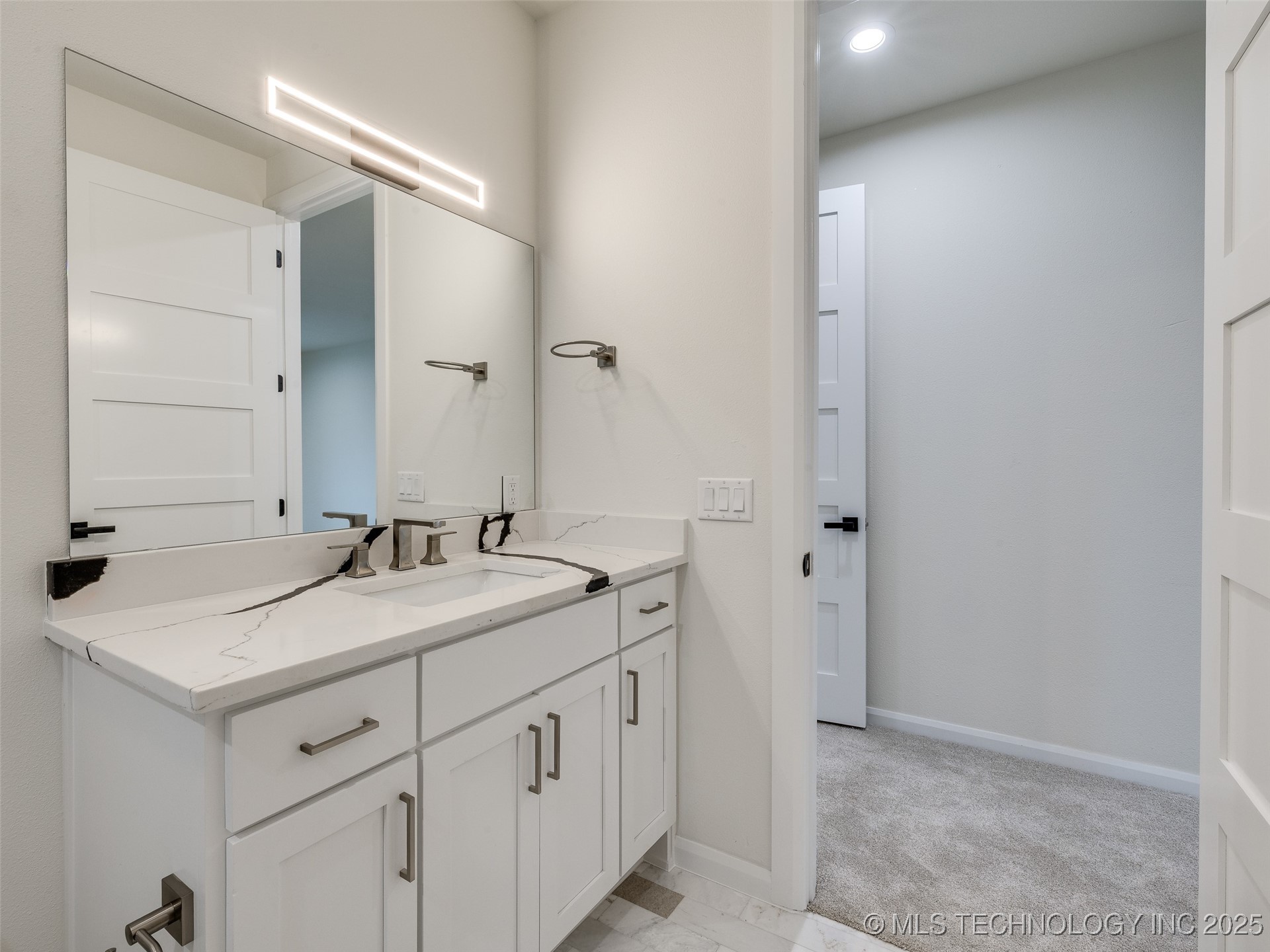 3022 W 81st Street Property Photo 73