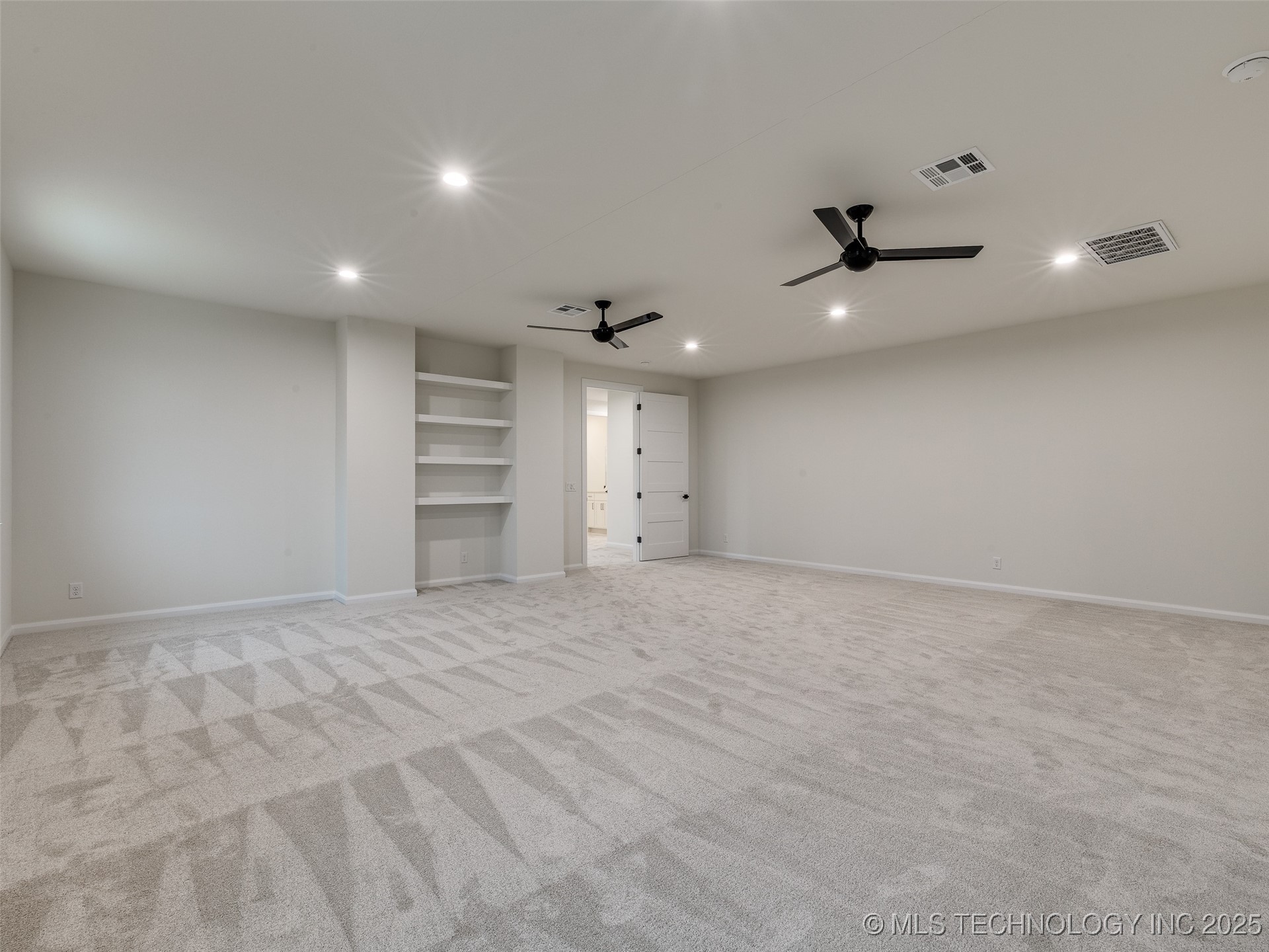 3022 W 81st Street Property Photo 78