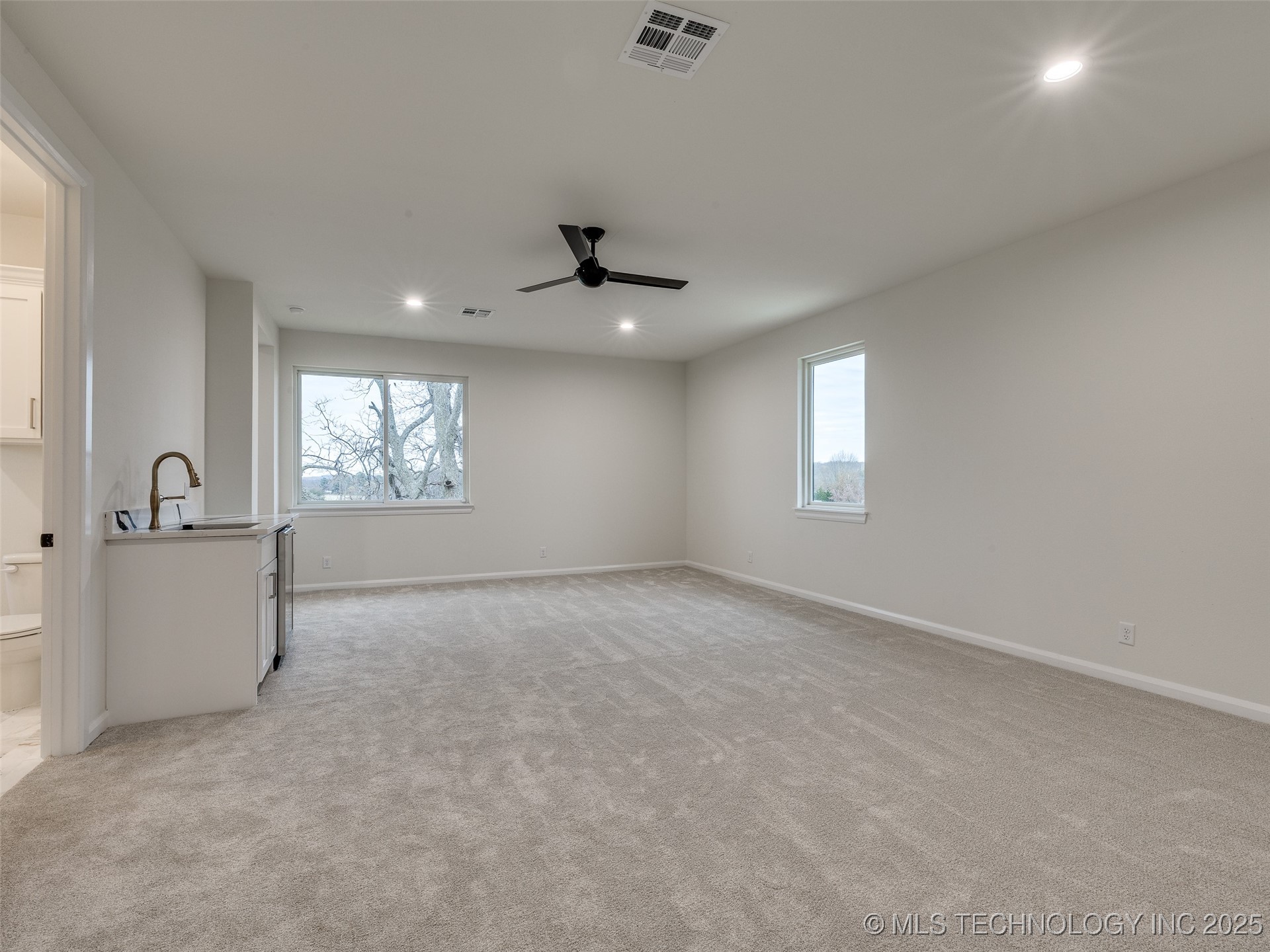 3022 W 81st Street Property Photo 79