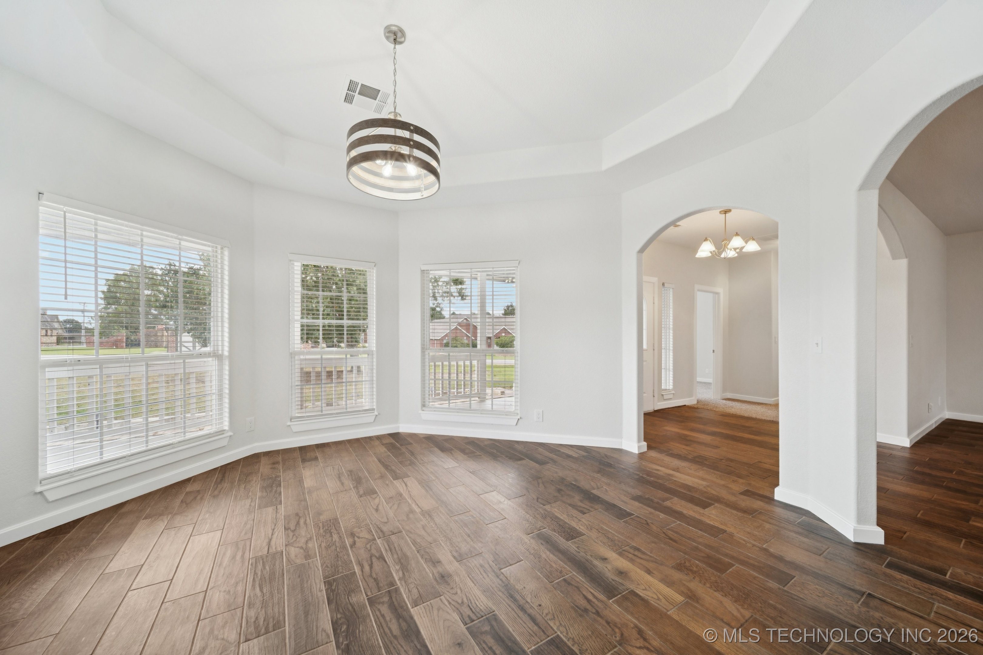 814 S Tall Chief Avenue Property Photo 15