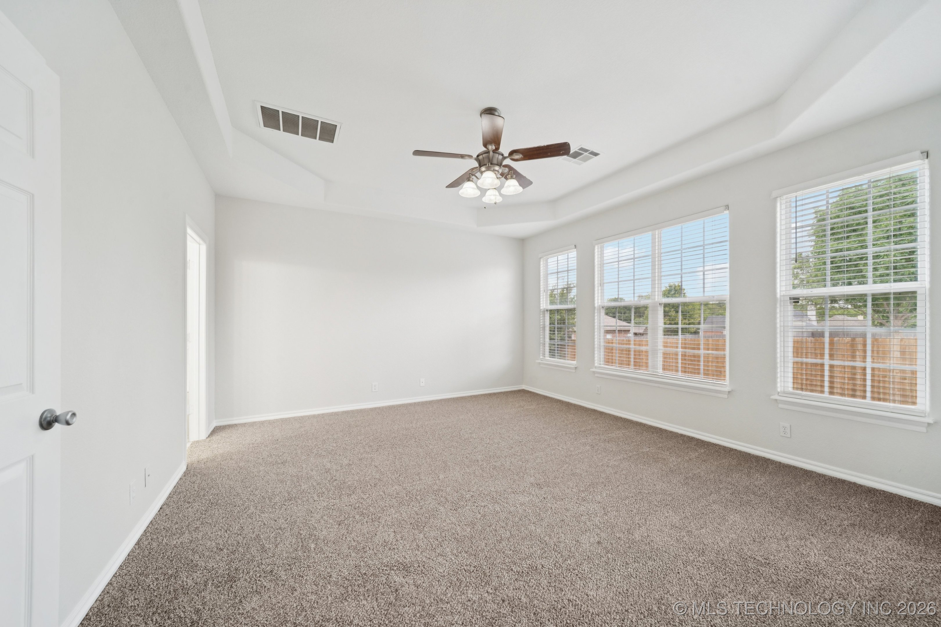 814 S Tall Chief Avenue Property Photo 16