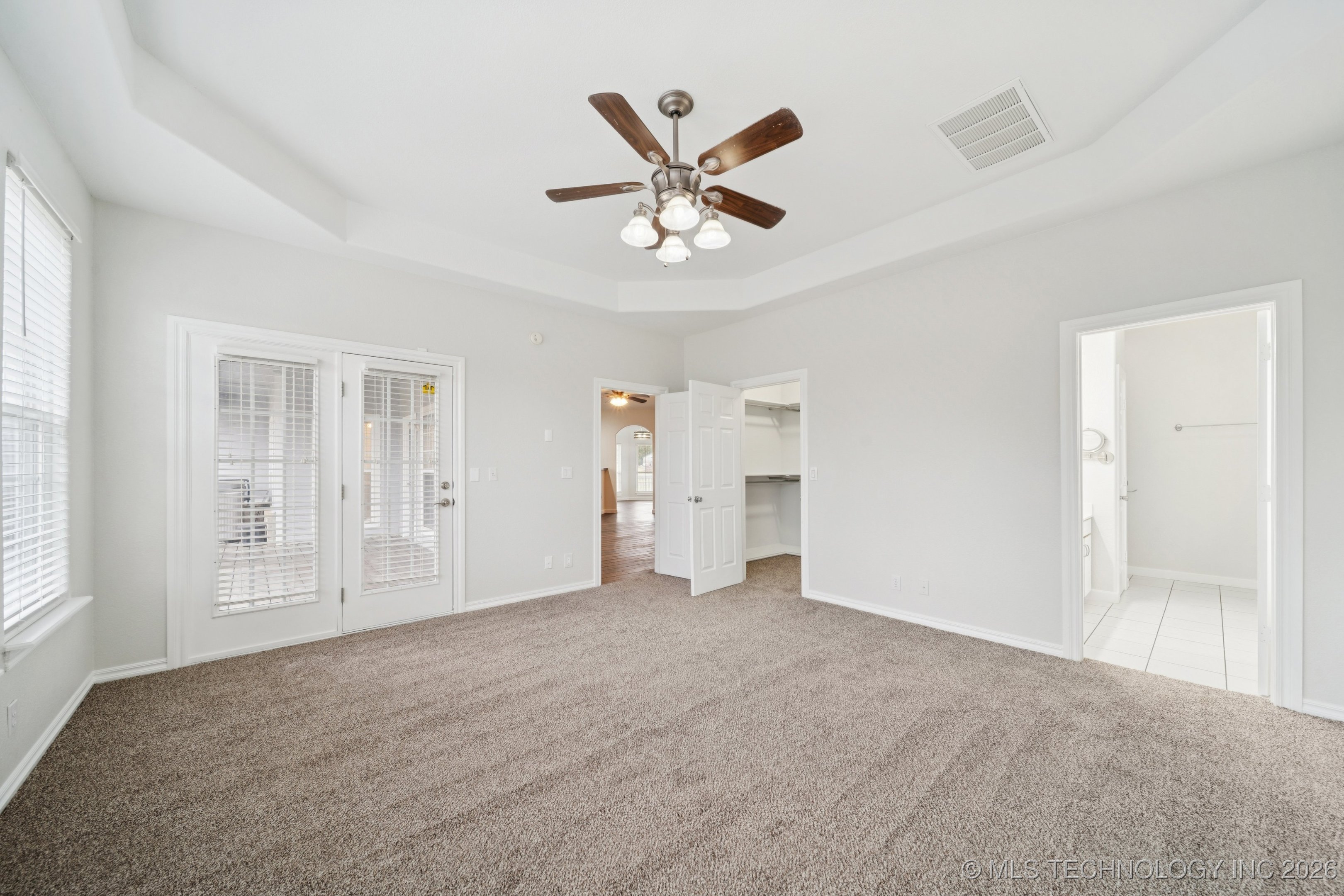 814 S Tall Chief Avenue Property Photo 17