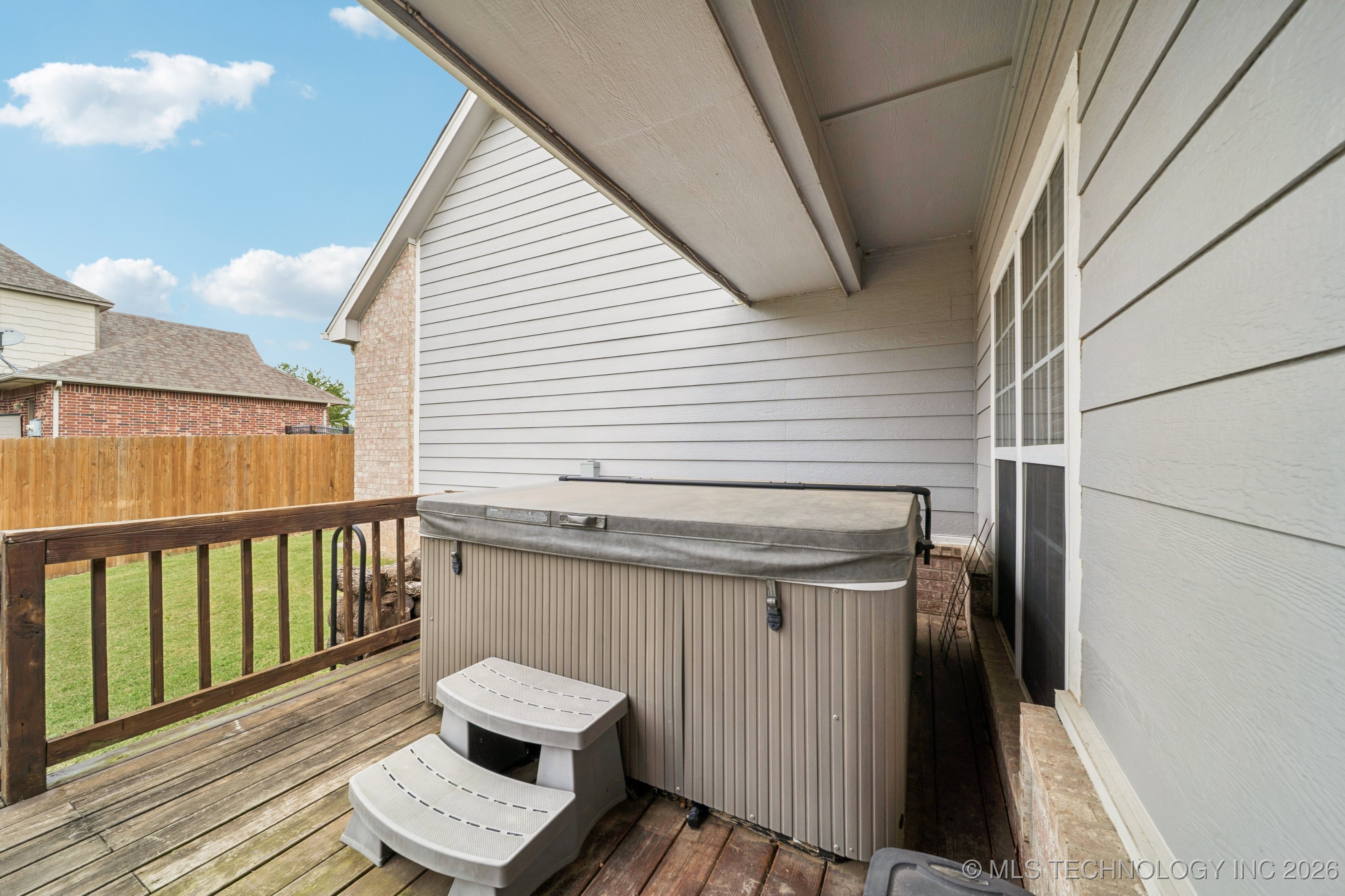 814 S Tall Chief Avenue Property Photo 34