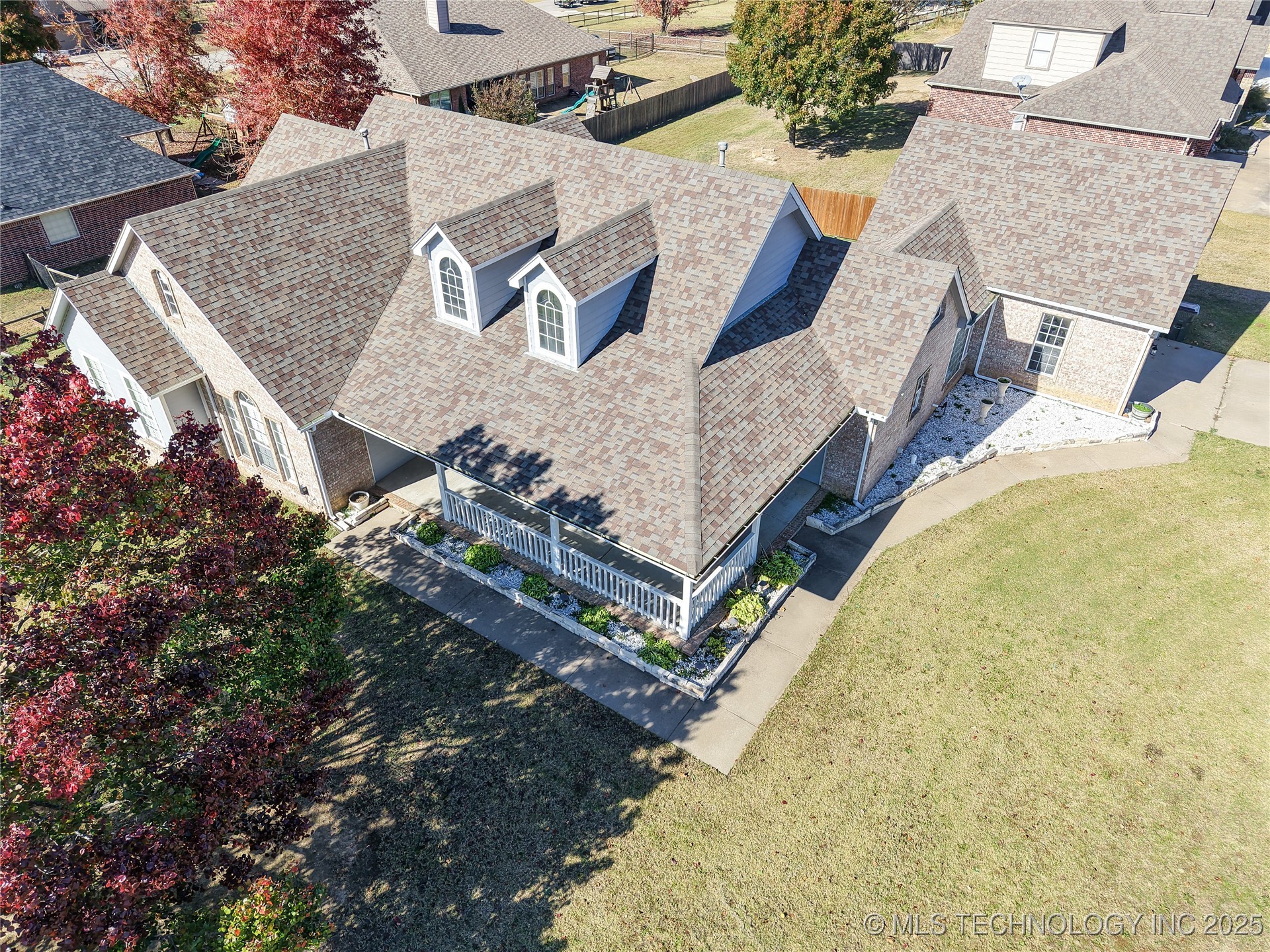 814 S Tall Chief Avenue Property Photo 38