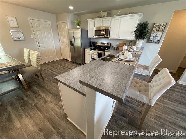 766 S Cherokee Avenue Property Photo 6