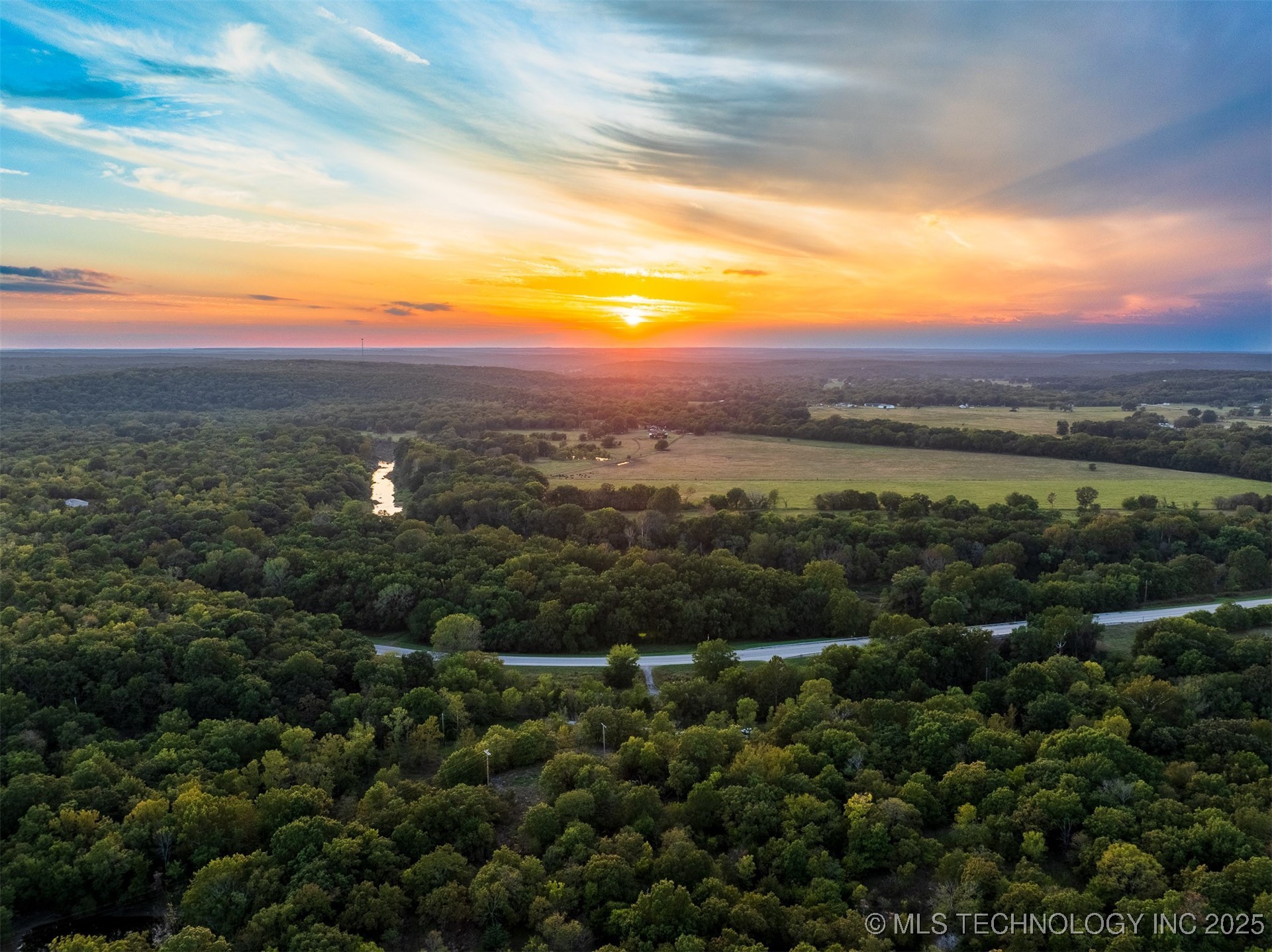 12 Hwy 11 Property Photo 6