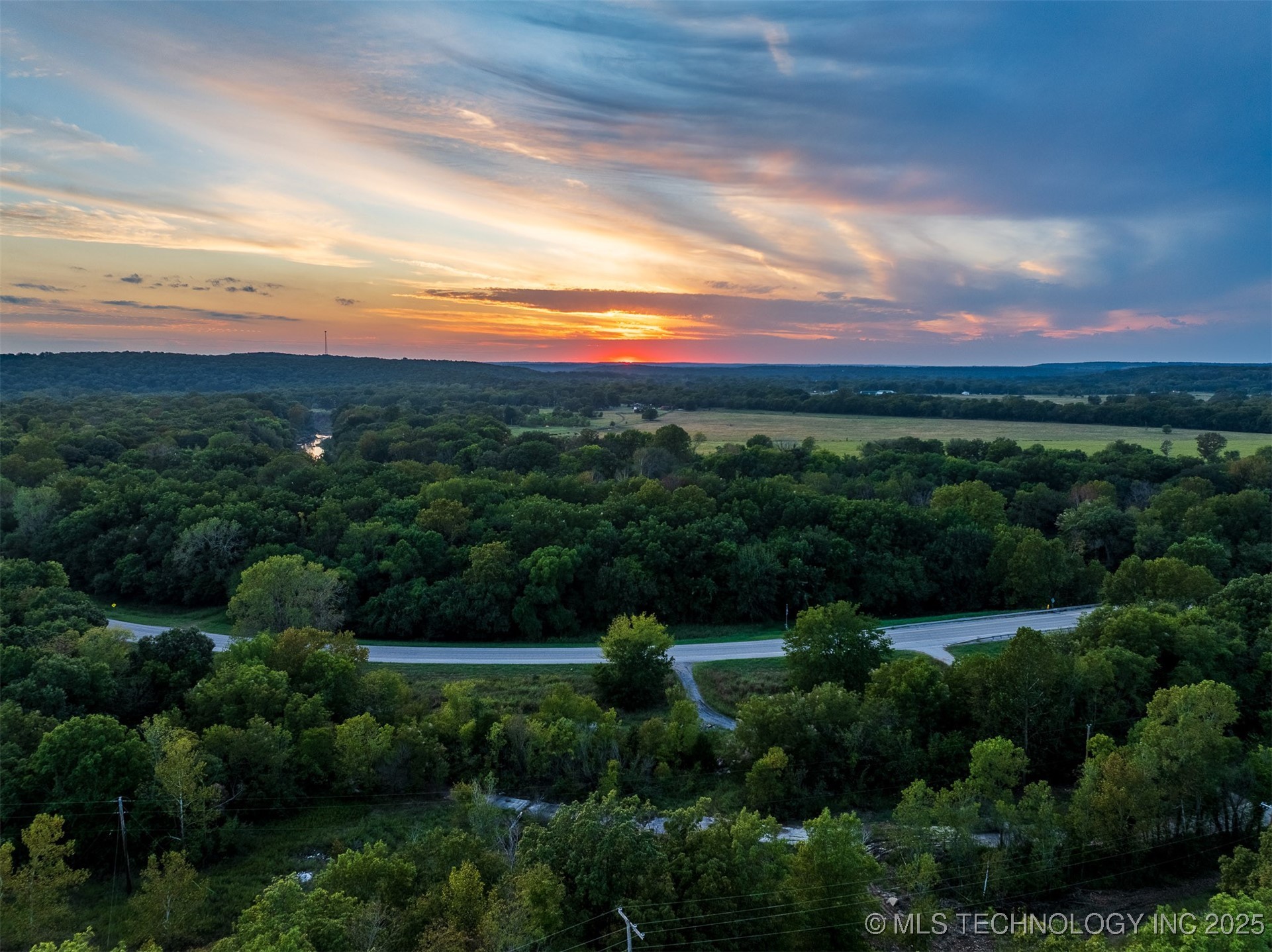 12 Hwy 11 Property Photo 8