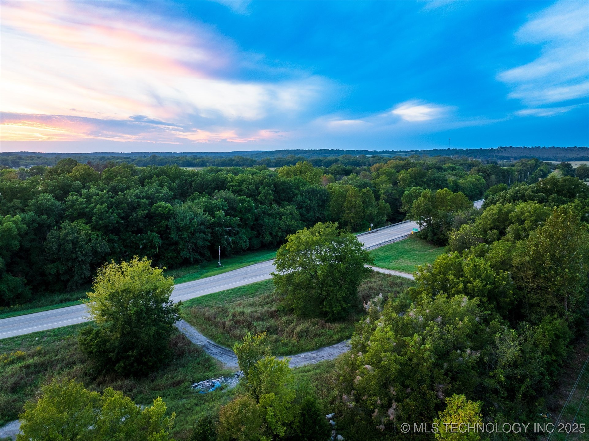 12 Hwy 11 Property Photo 10