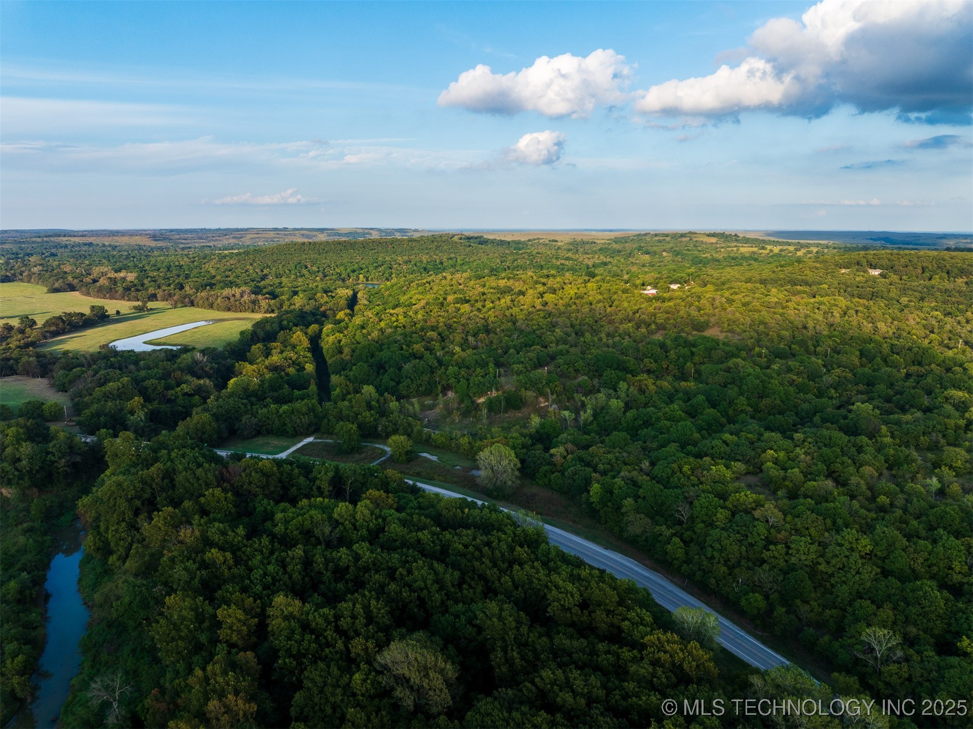 12 Hwy 11 Property Photo 30