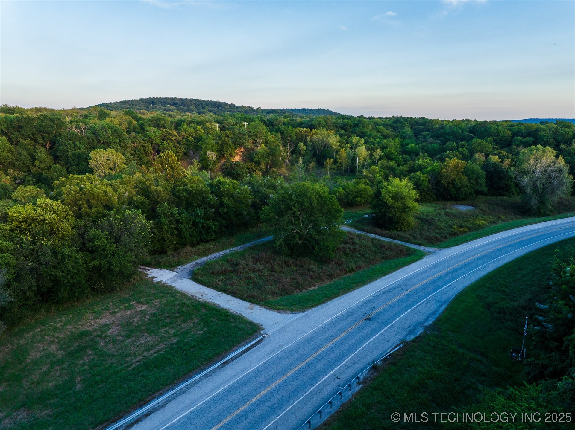 12 Hwy 11 Property Photo 35