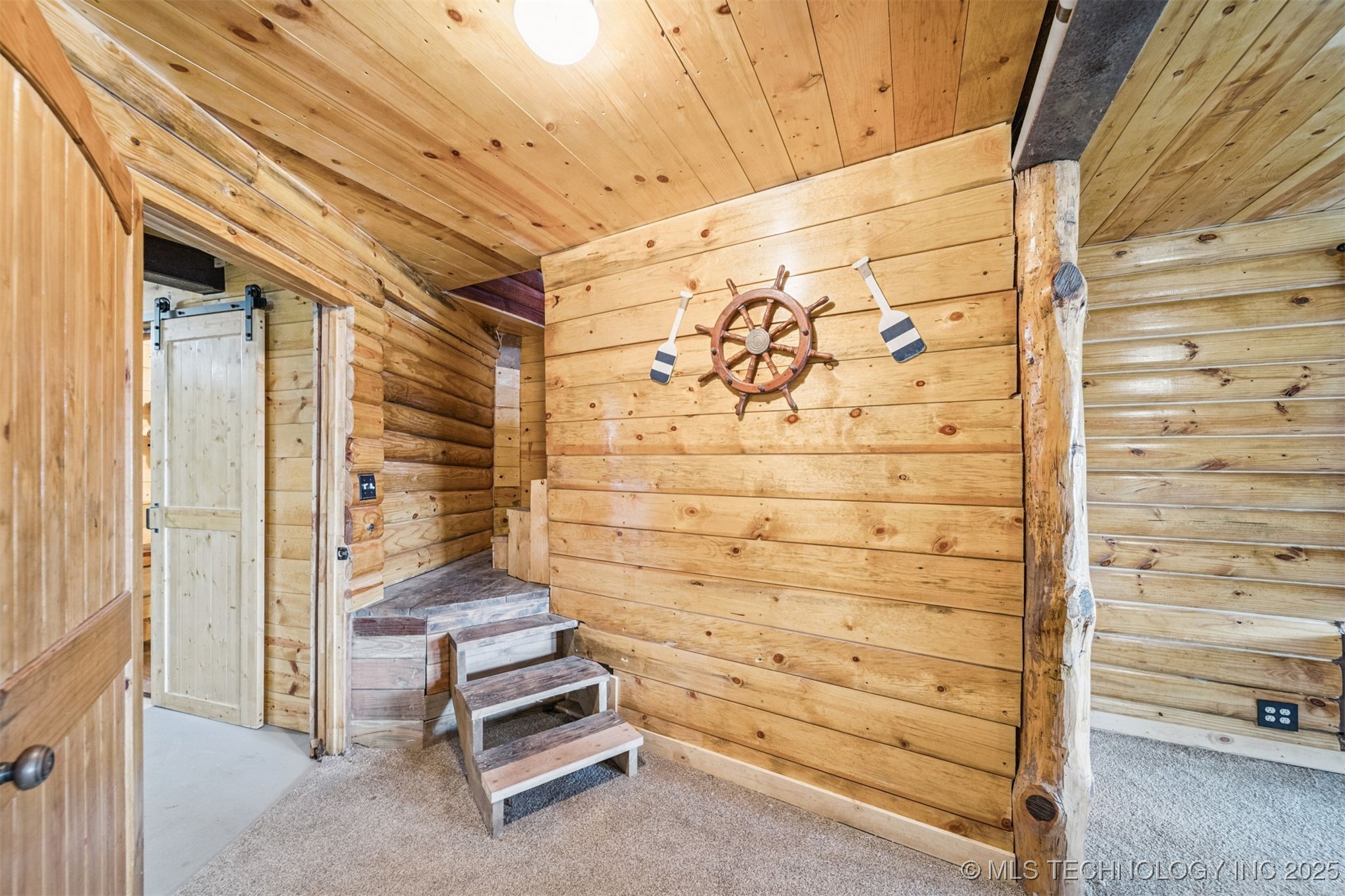 5277 W Lake Drive Property Photo 17