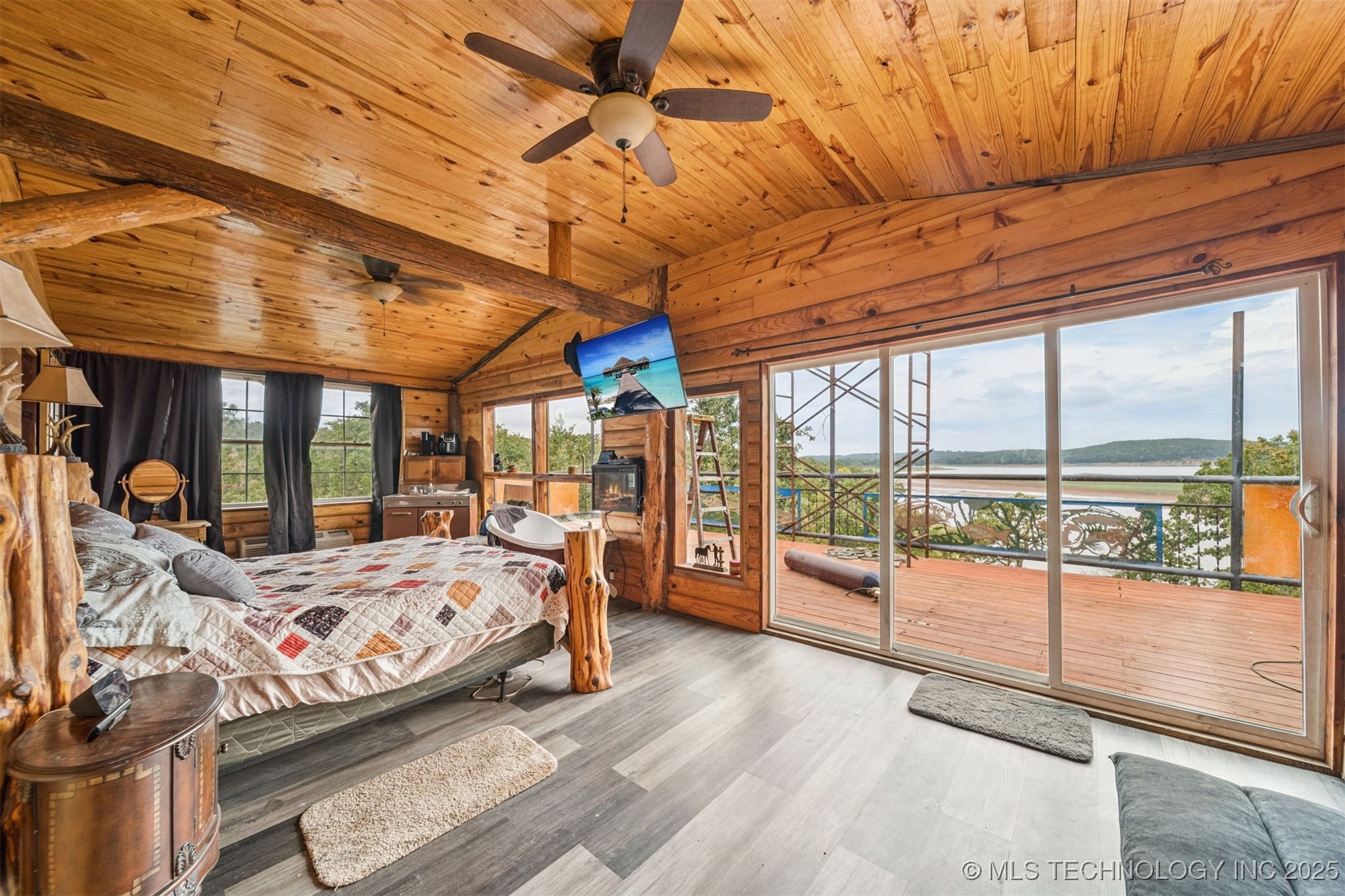 5277 W Lake Drive Property Photo 28