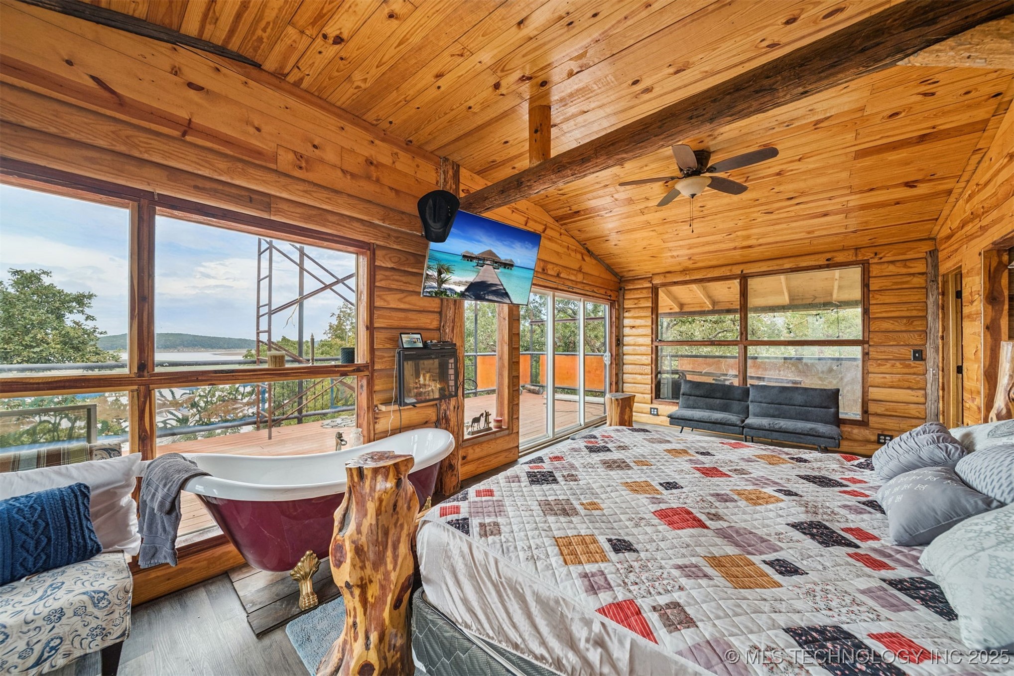 5277 W Lake Drive Property Photo 31