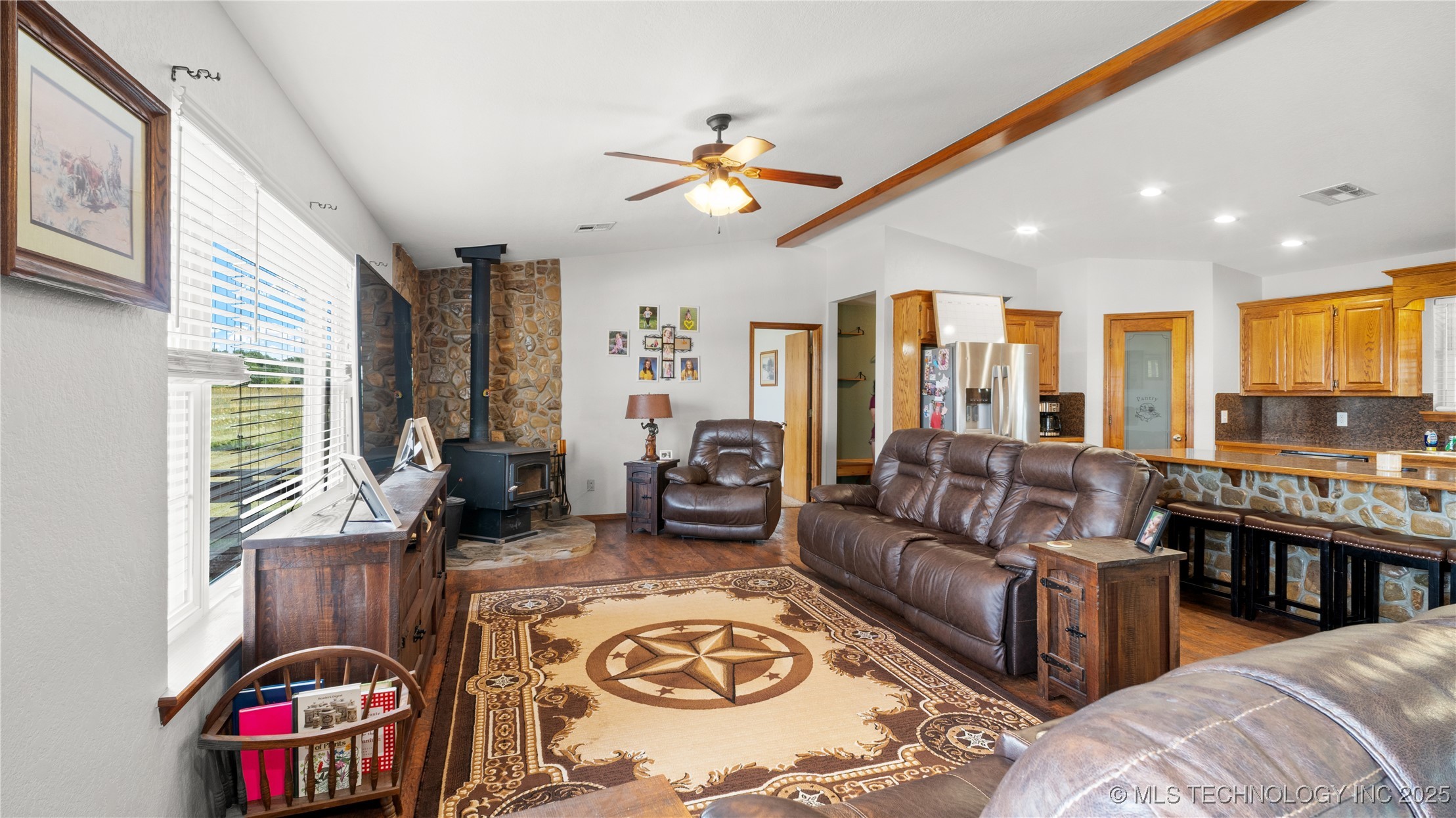 18091 N County Road 3350 Property Photo 3