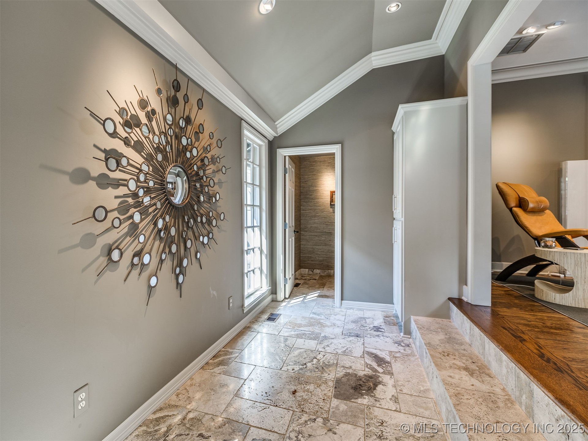 1782 E 30th Street Property Photo 54