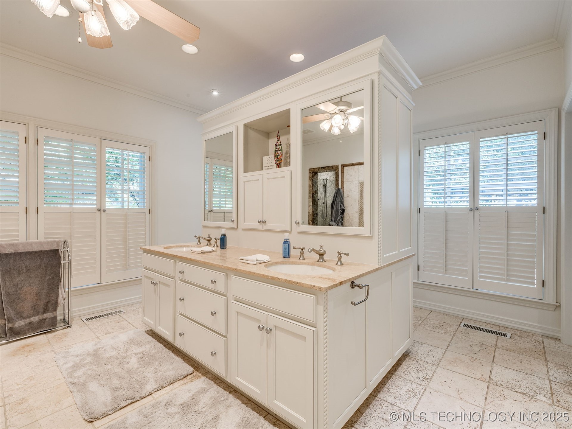 1782 E 30th Street Property Photo 63