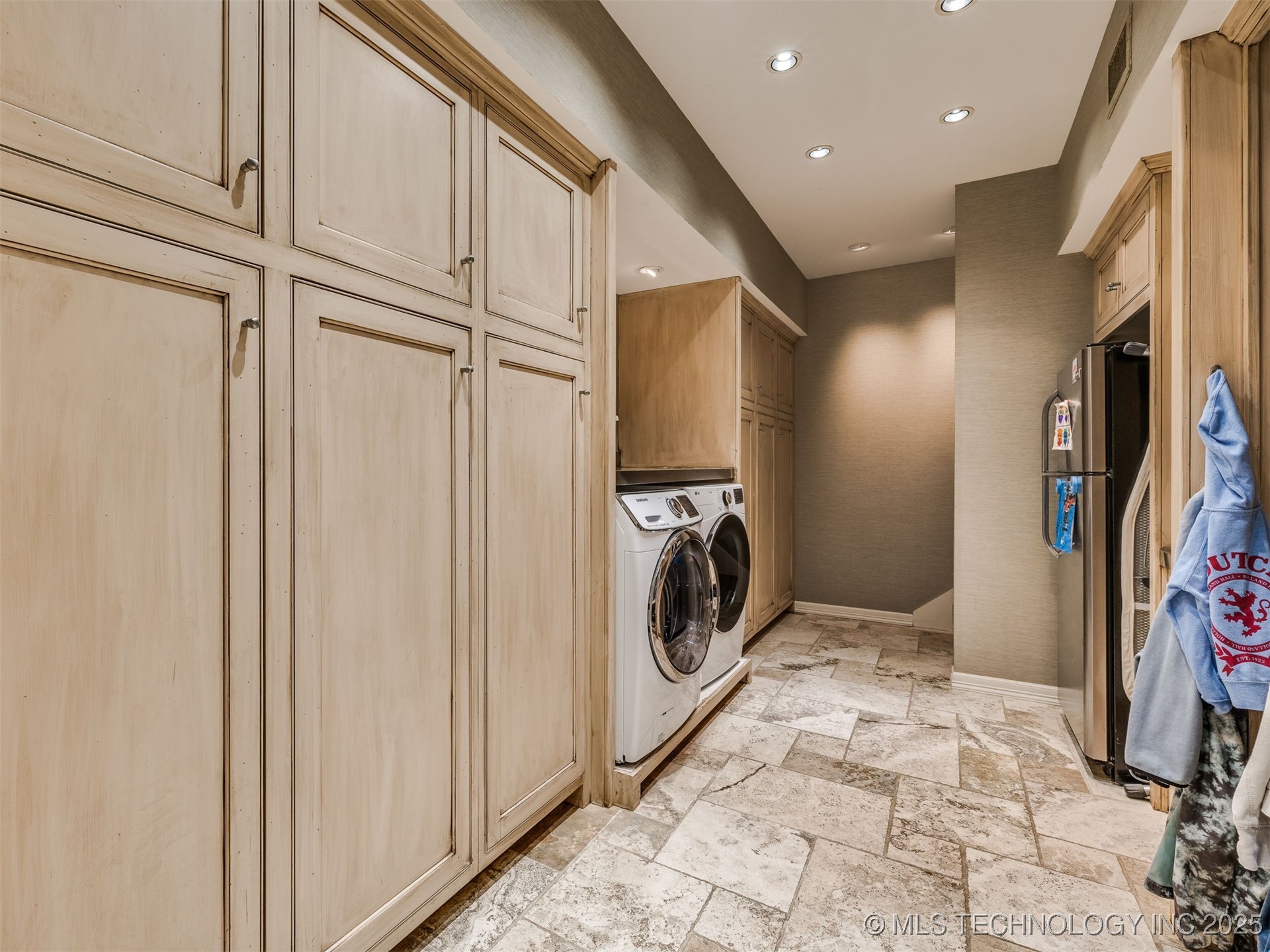 1782 E 30th Street Property Photo 74