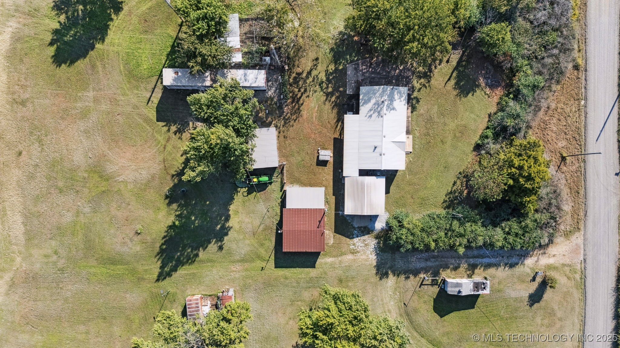 433432 E 260 Road Property Photo 25