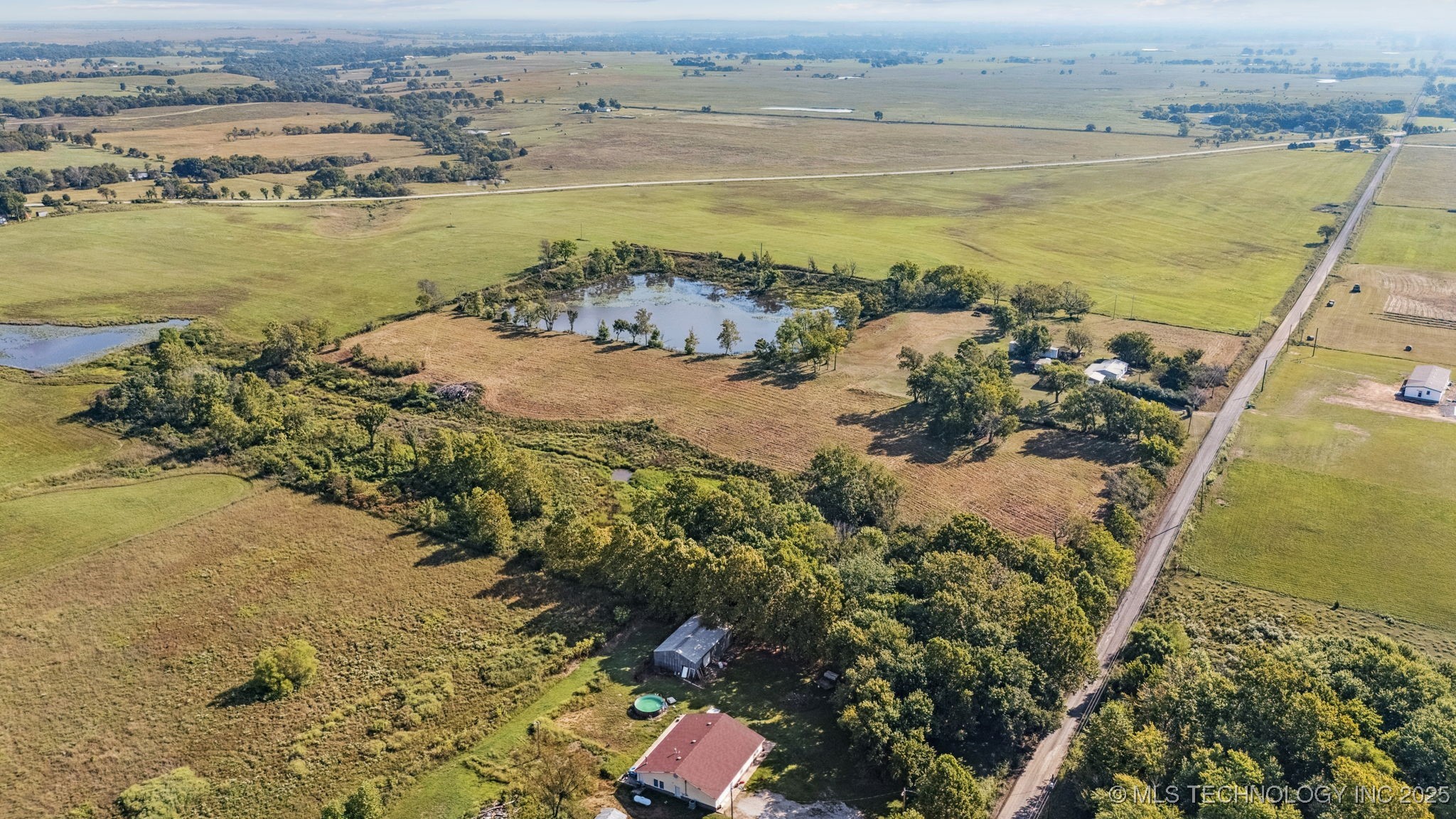 433432 E 260 Road Property Photo 27