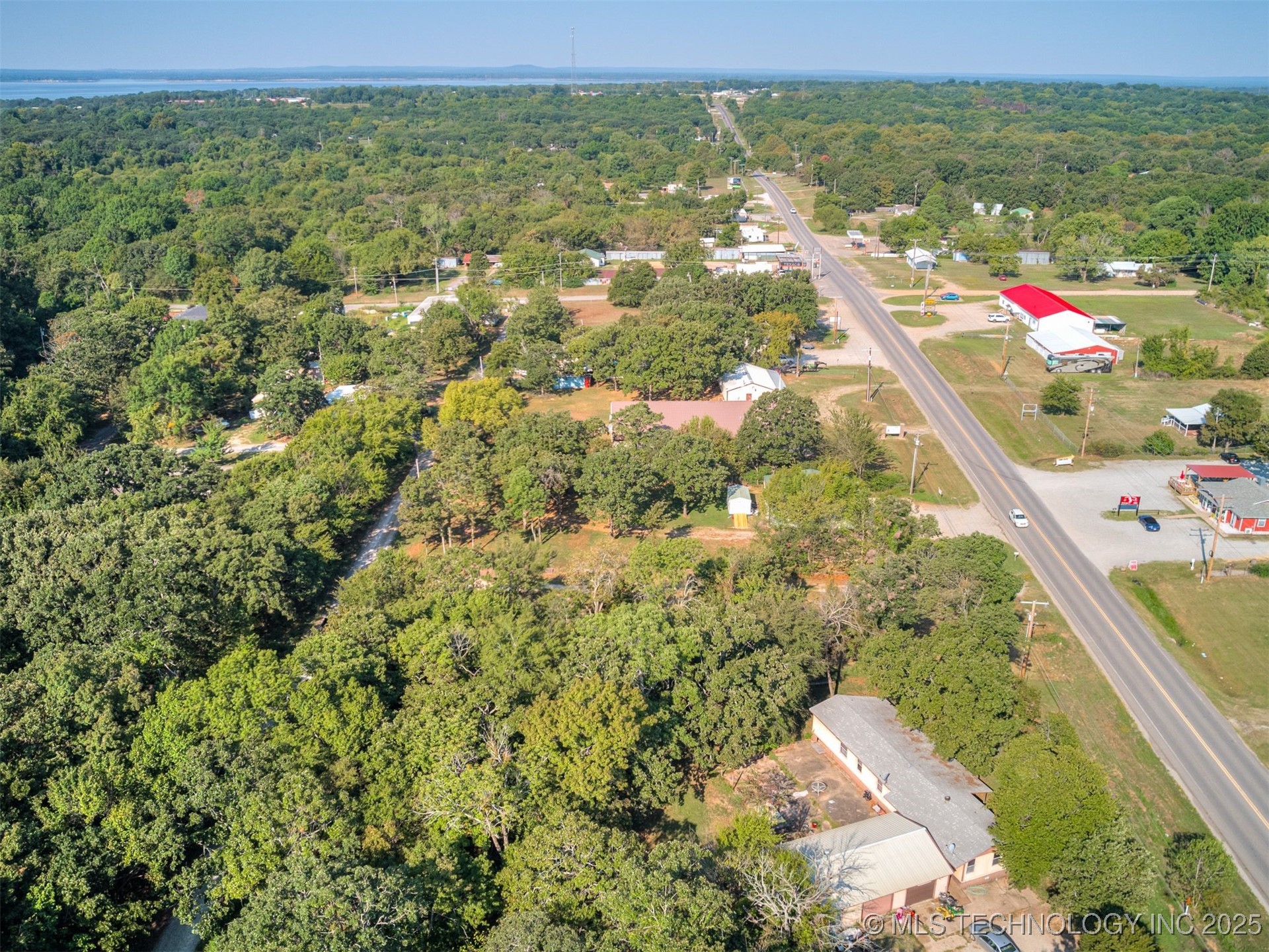 419126 E 1141 Road Property Photo 8