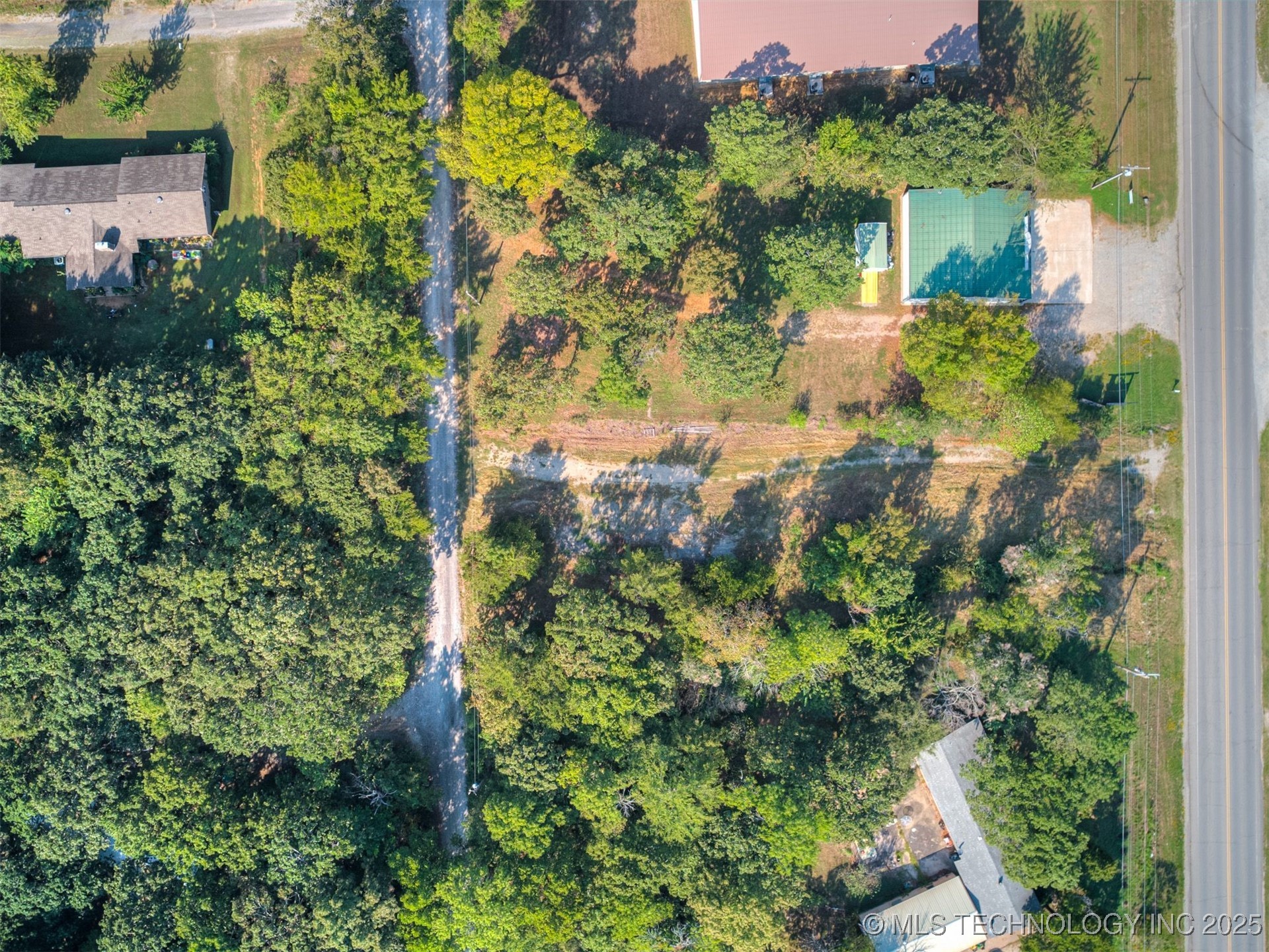 419126 E 1141 Road Property Photo 16