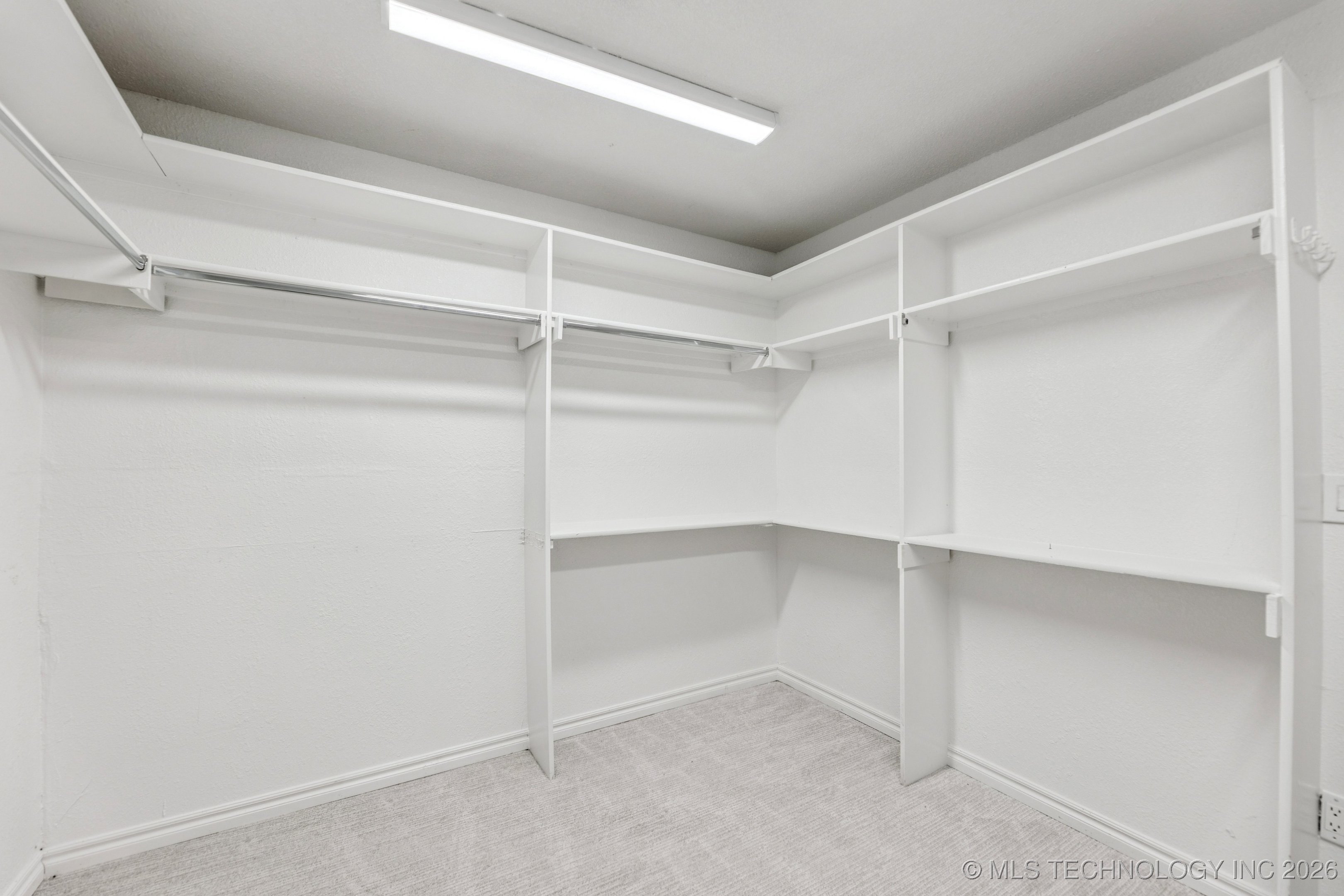 2824 New Prue Road Property Photo 14