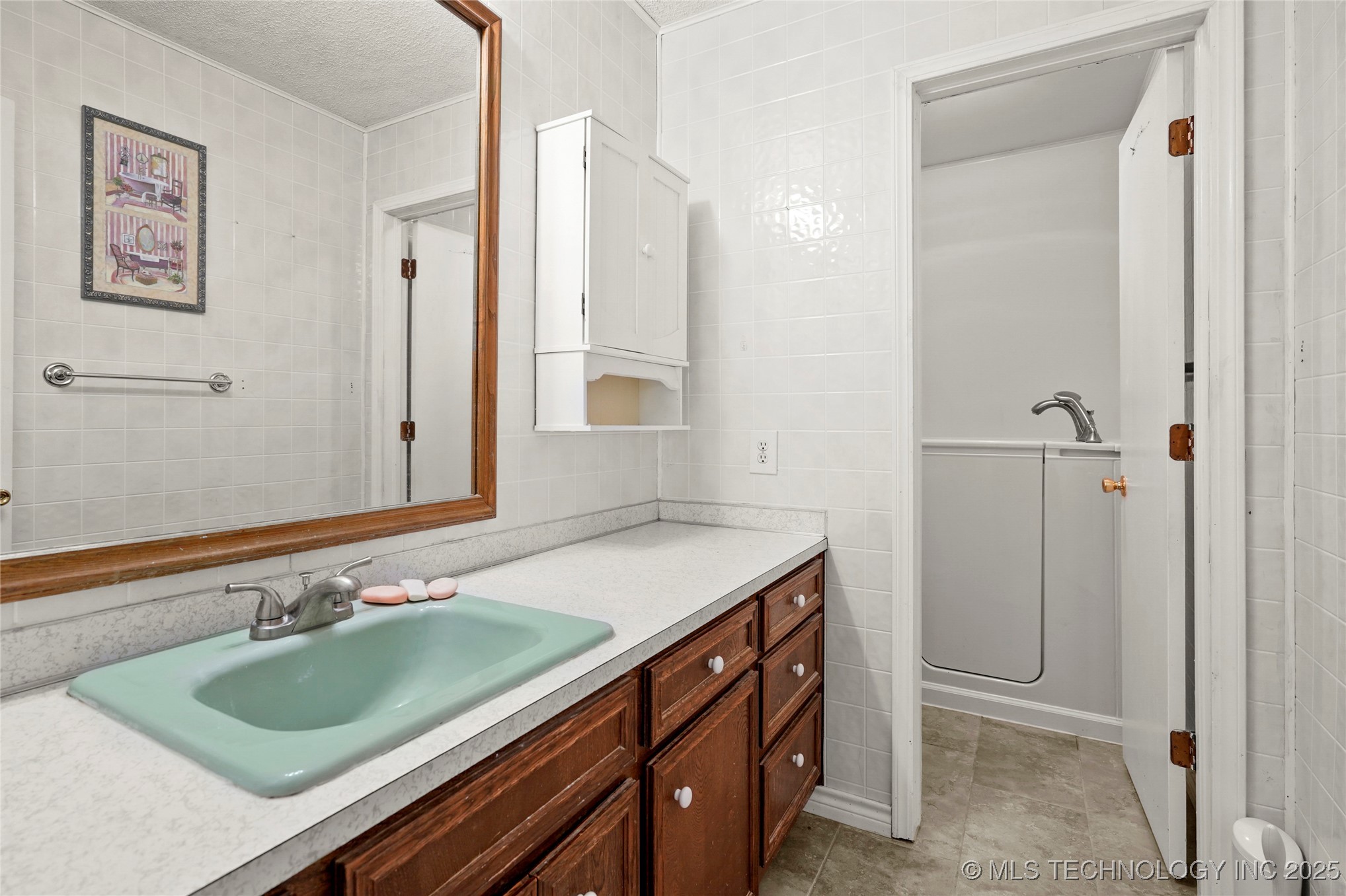 27208 E 41st Street S Property Photo 19