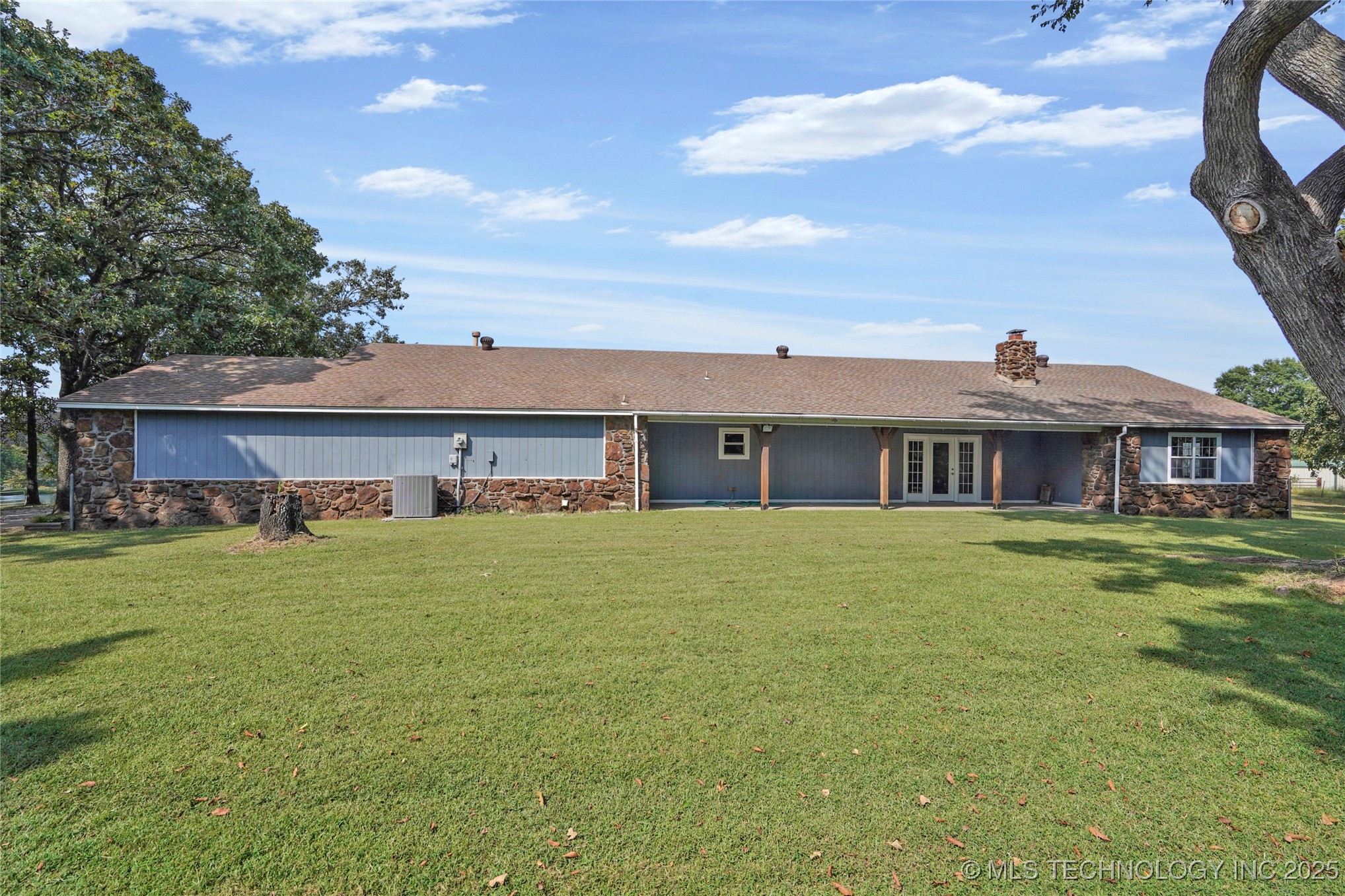 27208 E 41st Street S Property Photo 32