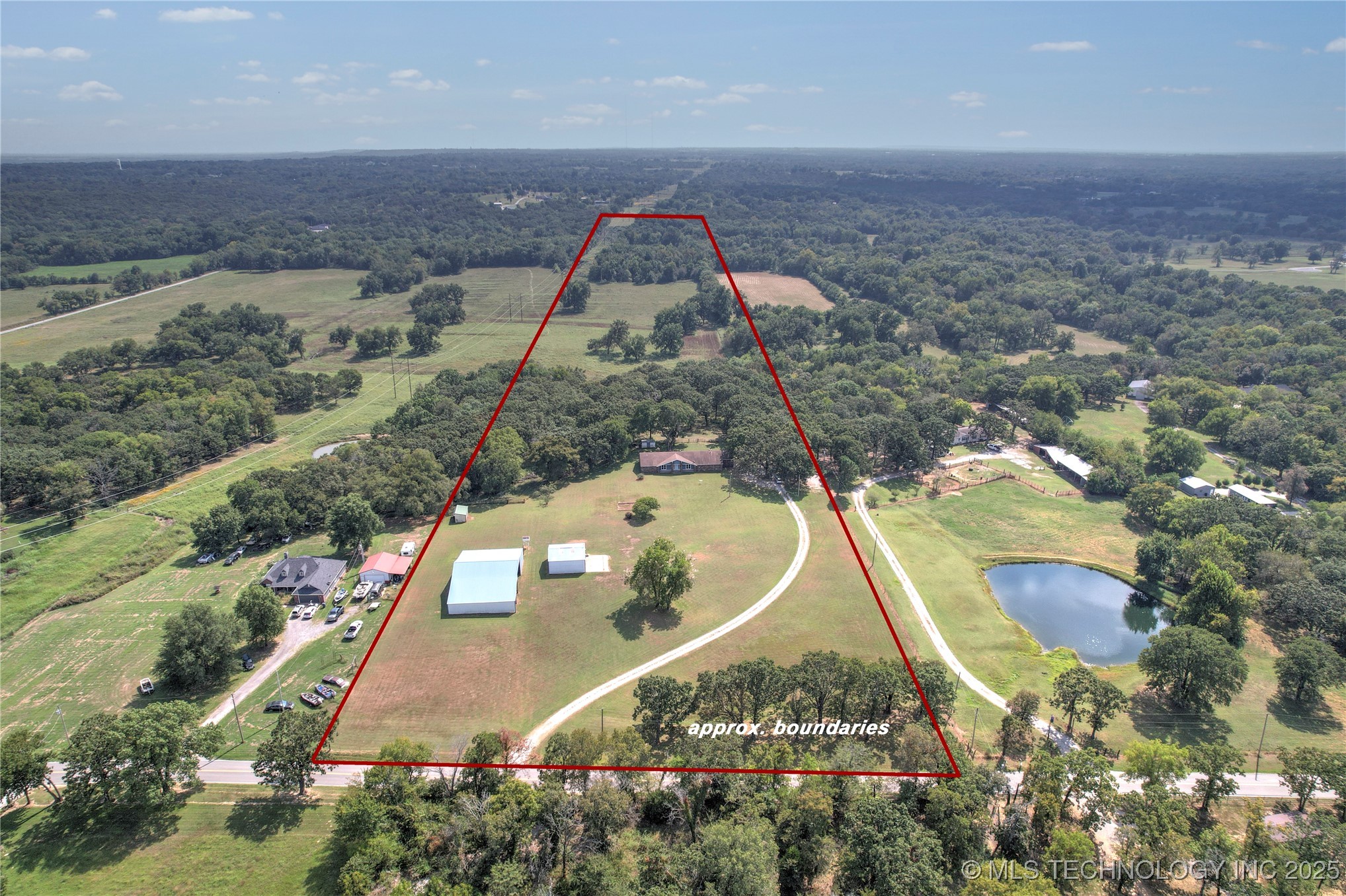 27208 E 41st Street S Property Photo 37