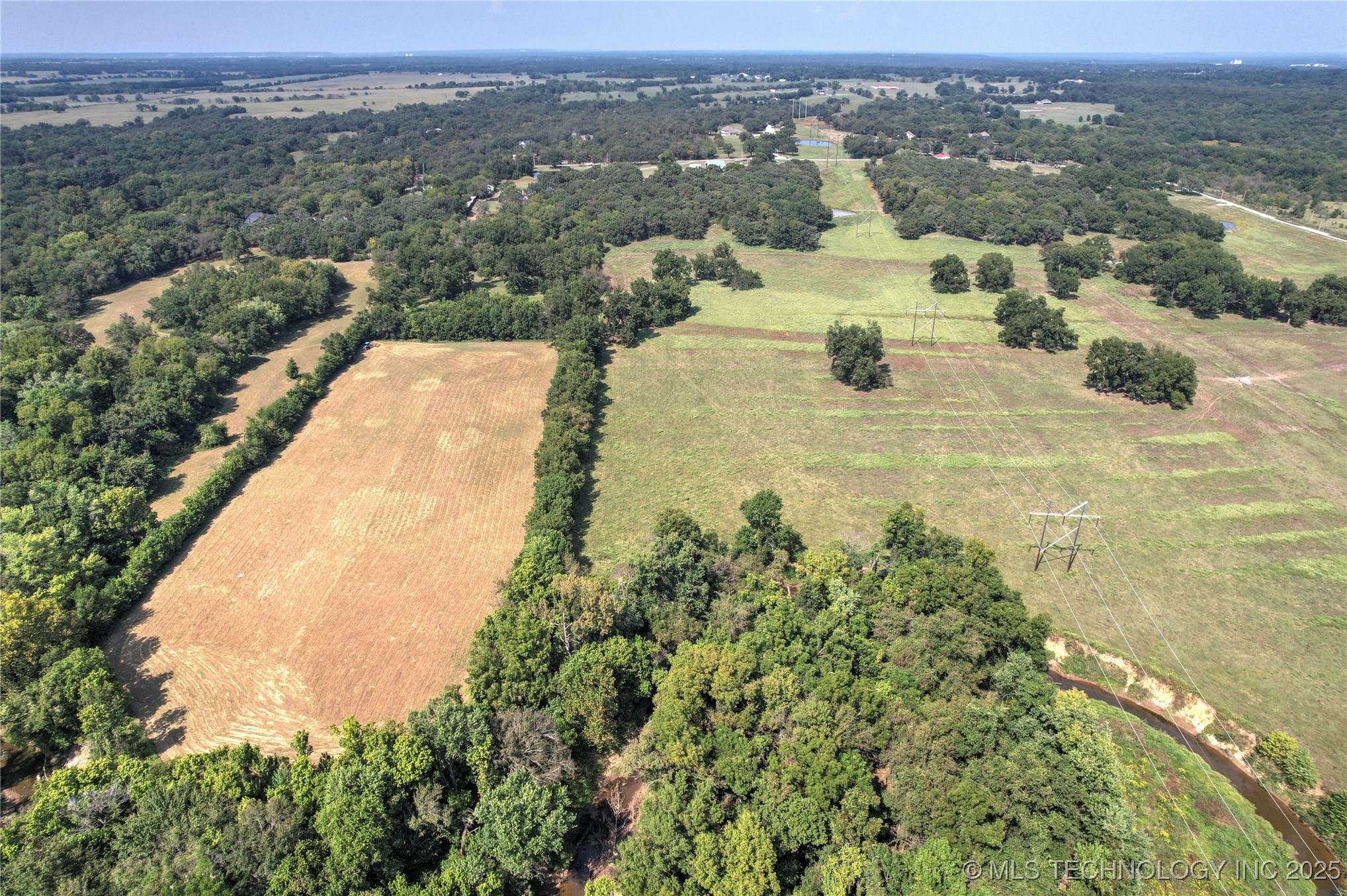 27208 E 41st Street S Property Photo 41