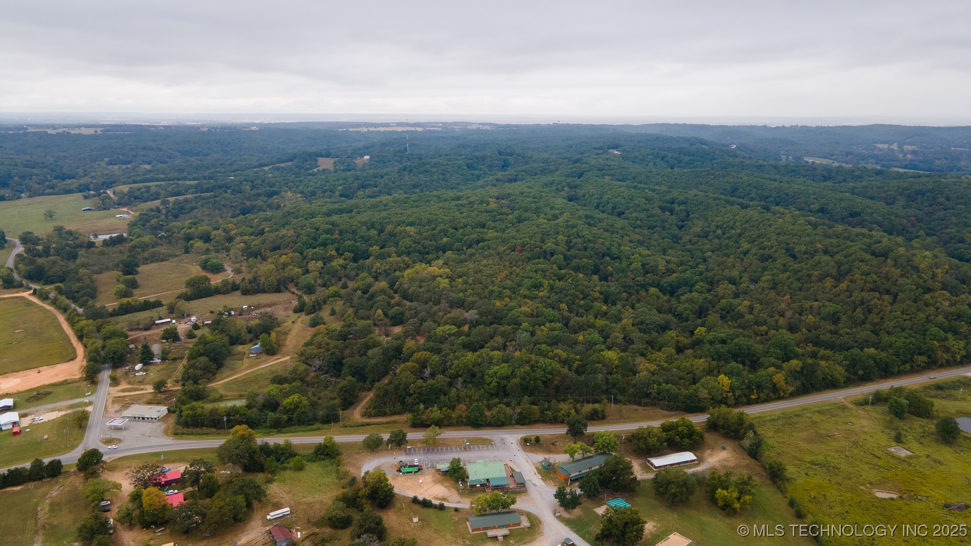 21088 E Steely Hollow Road Property Photo 6