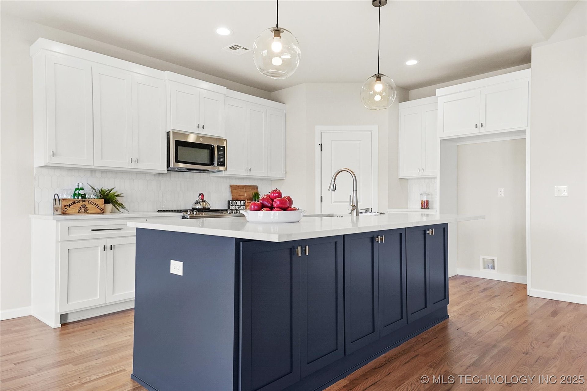 27745 E 109th Place S Property Photo 8