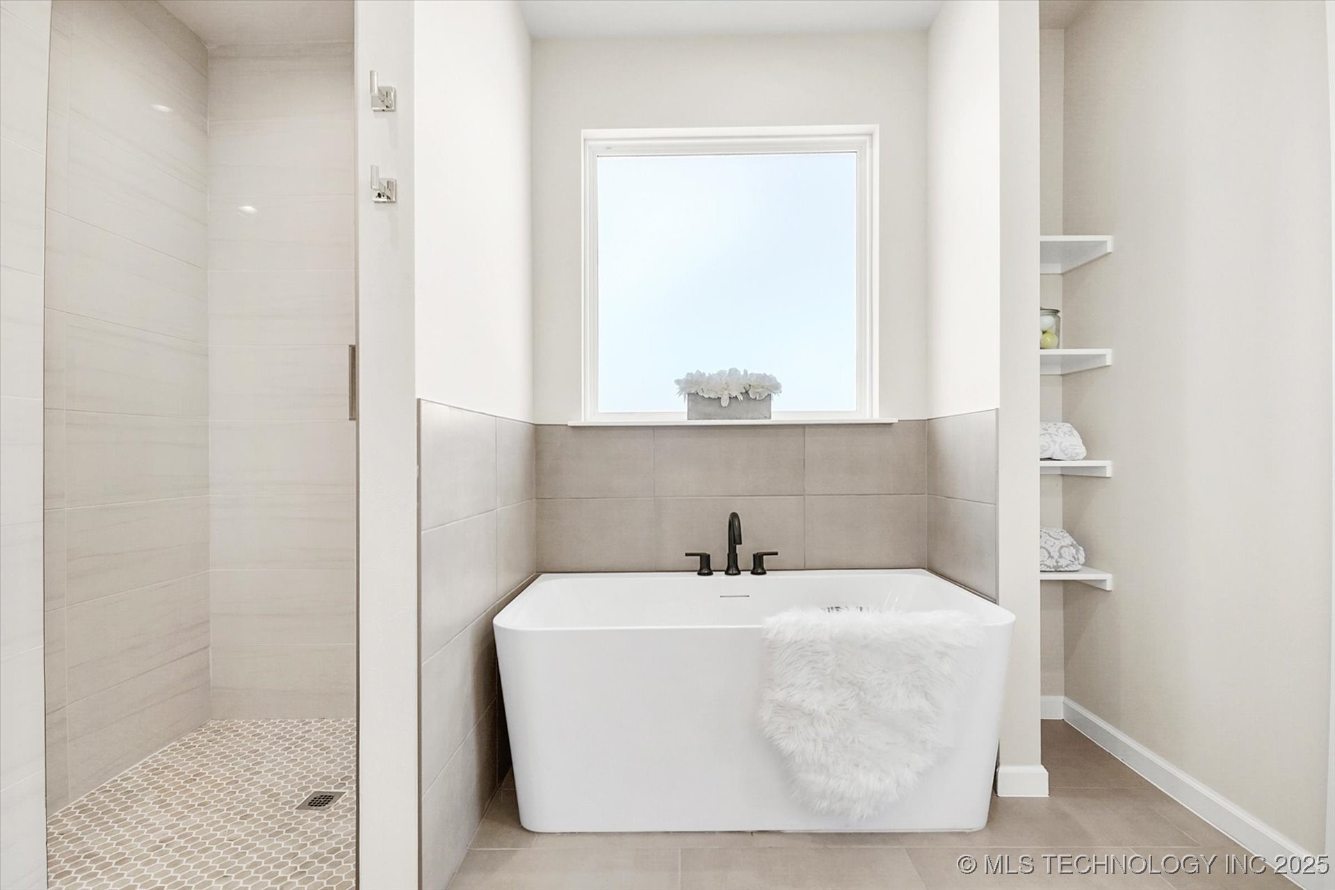 27745 E 109th Place S Property Photo 16