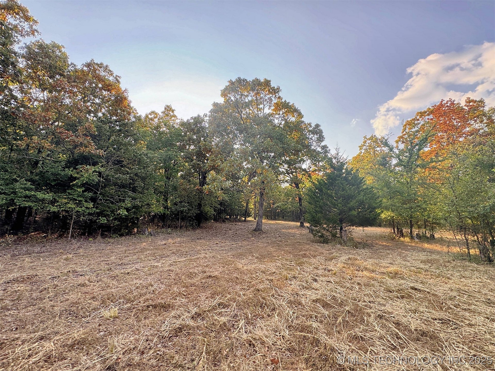 22695 N 6 Mile Road Property Photo 24